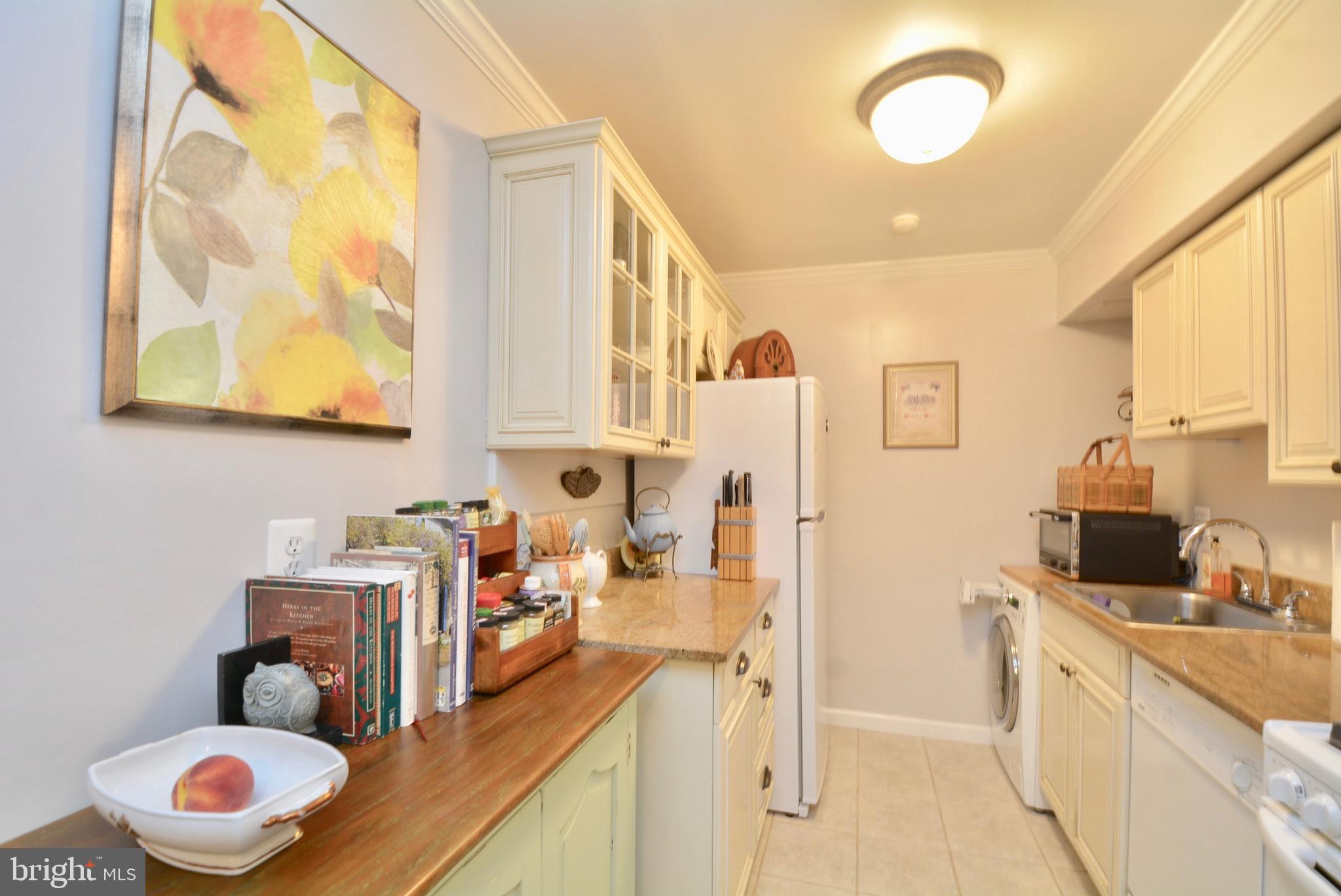 FALLS CHASE - Residential