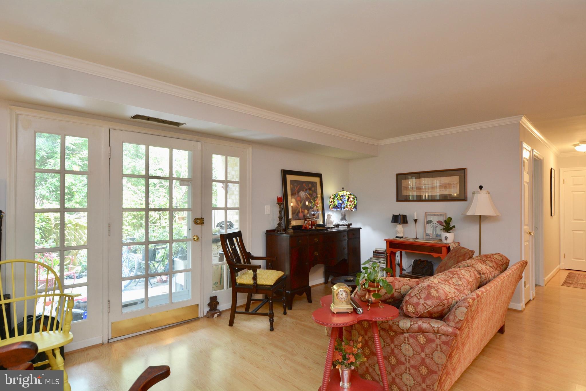 FALLS CHASE - Residential