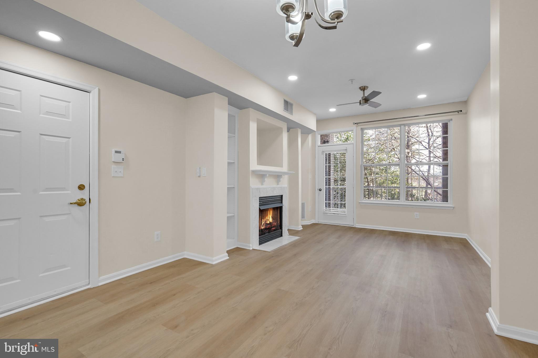 WESTBRIAR PLAZA - Residential