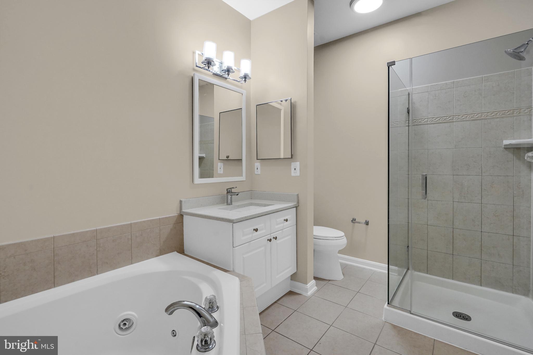 WESTBRIAR PLAZA - Residential