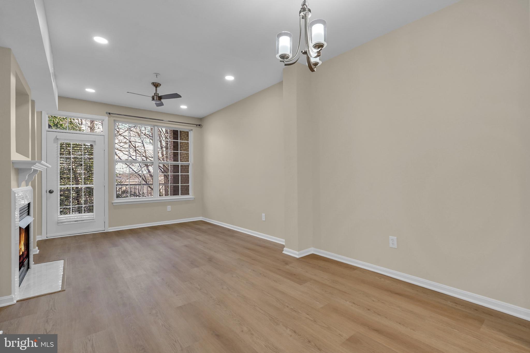 WESTBRIAR PLAZA - Residential