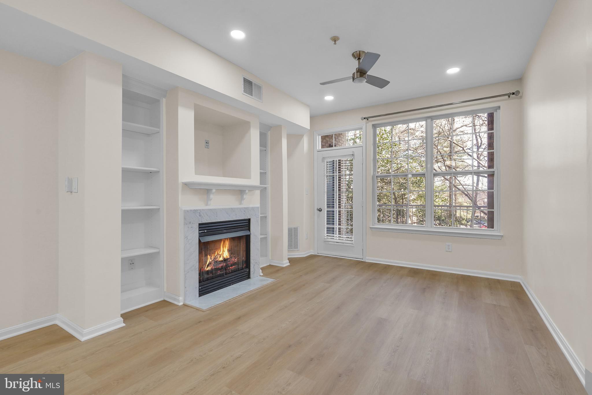 WESTBRIAR PLAZA - Residential