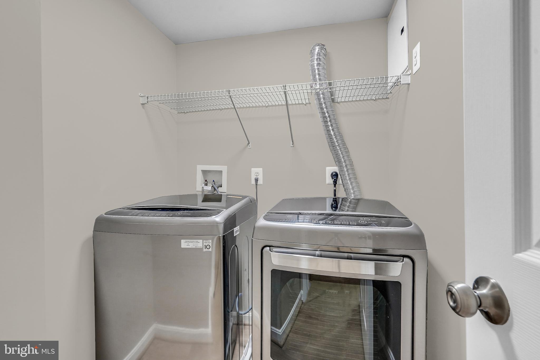 WESTBRIAR PLAZA - Residential