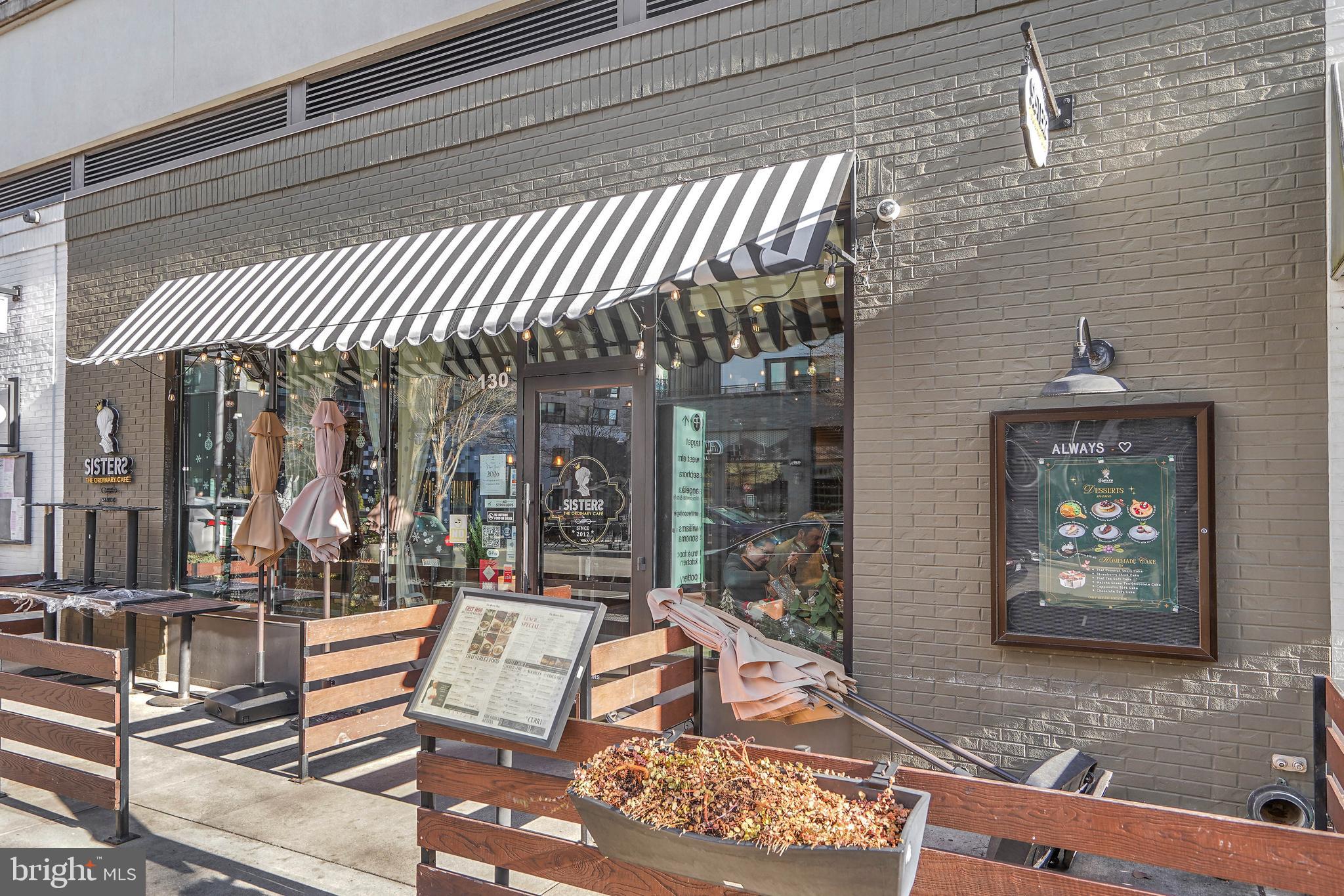 WESTBRIAR PLAZA - Residential