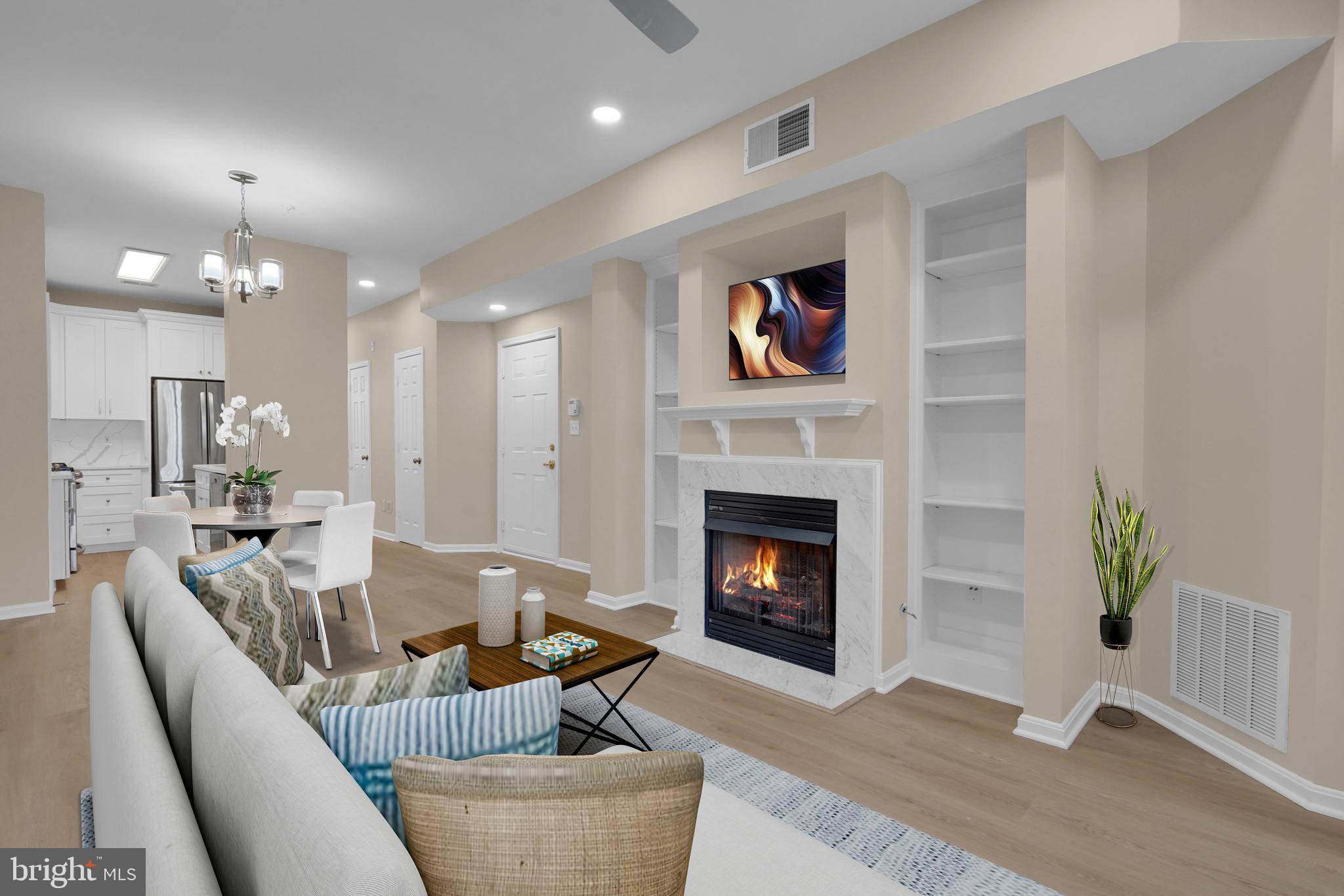 WESTBRIAR PLAZA - Residential