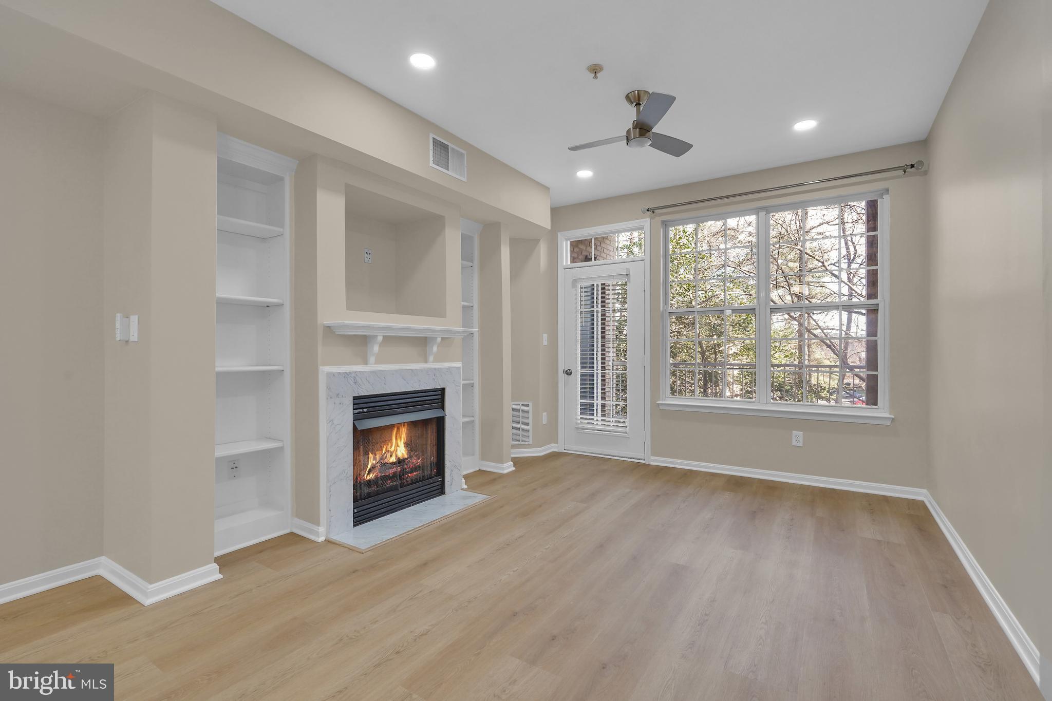 WESTBRIAR PLAZA - Residential