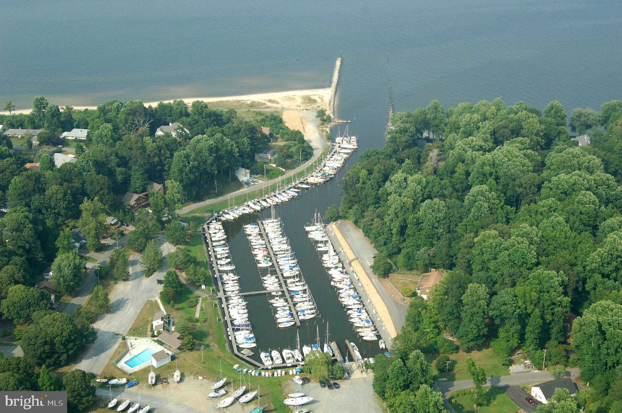 LONG BEACH HILLS - Residential