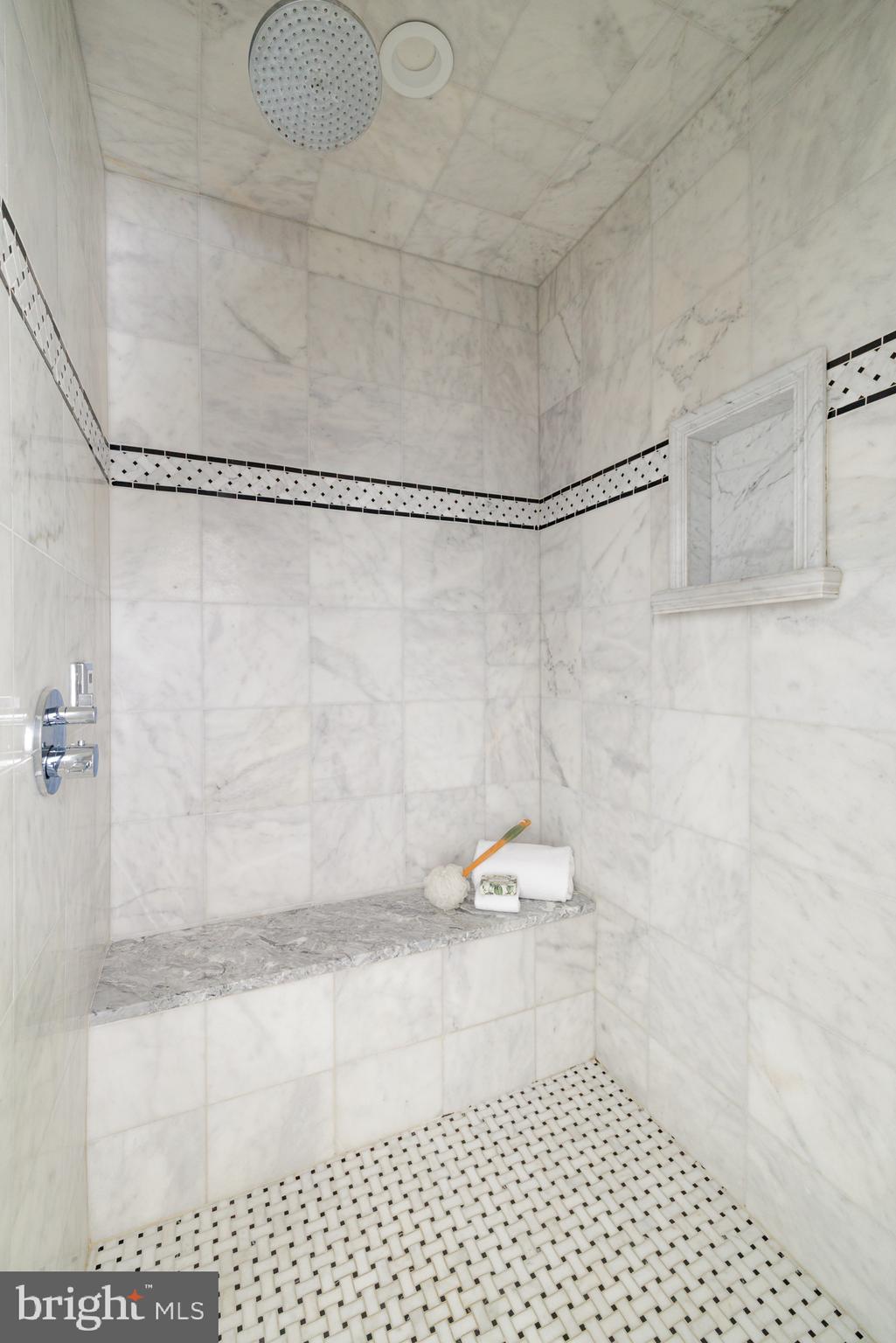 GLEN ECHO HEIGHTS - Residential