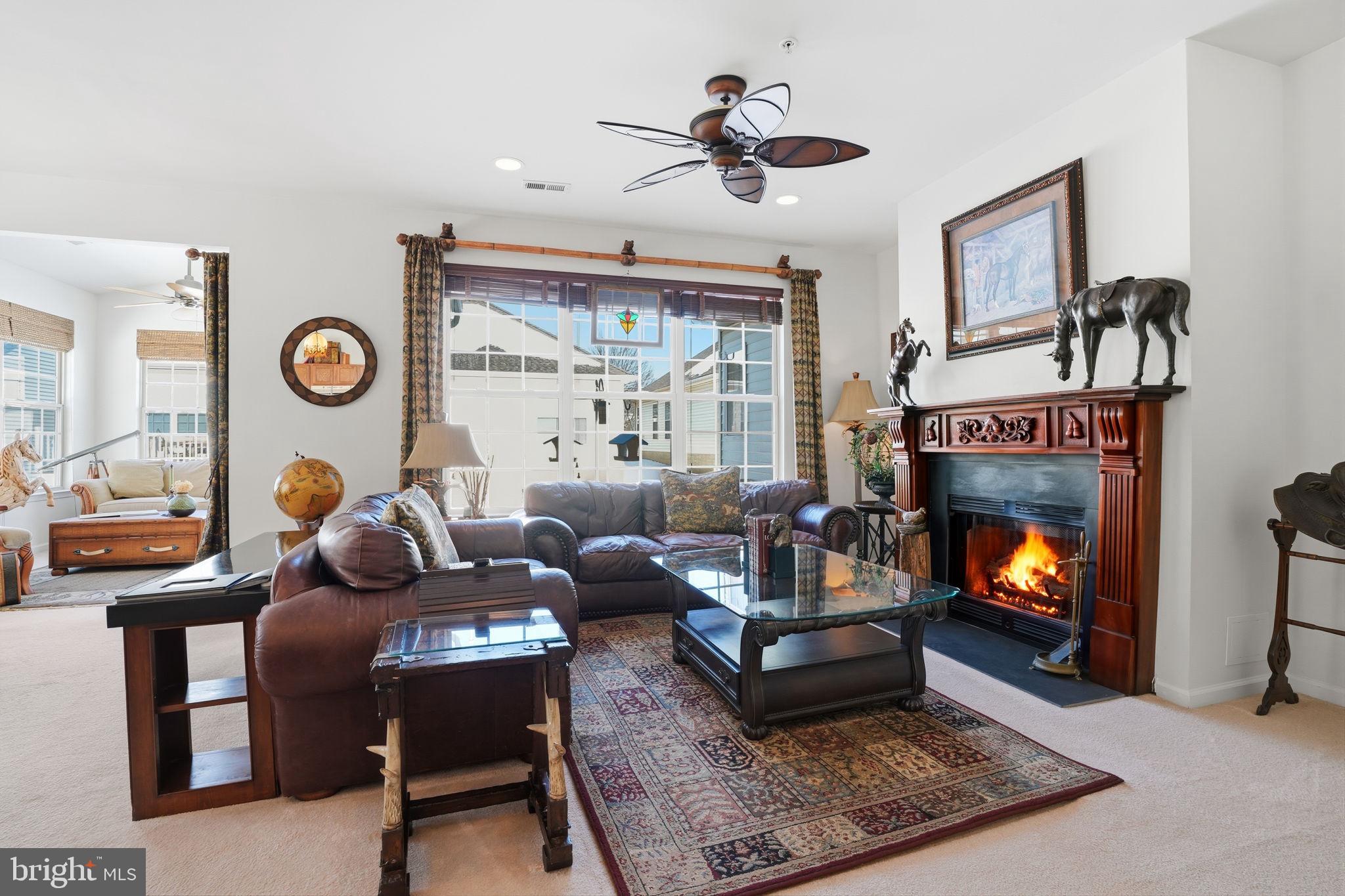 HERITAGE CR ESTS - Residential