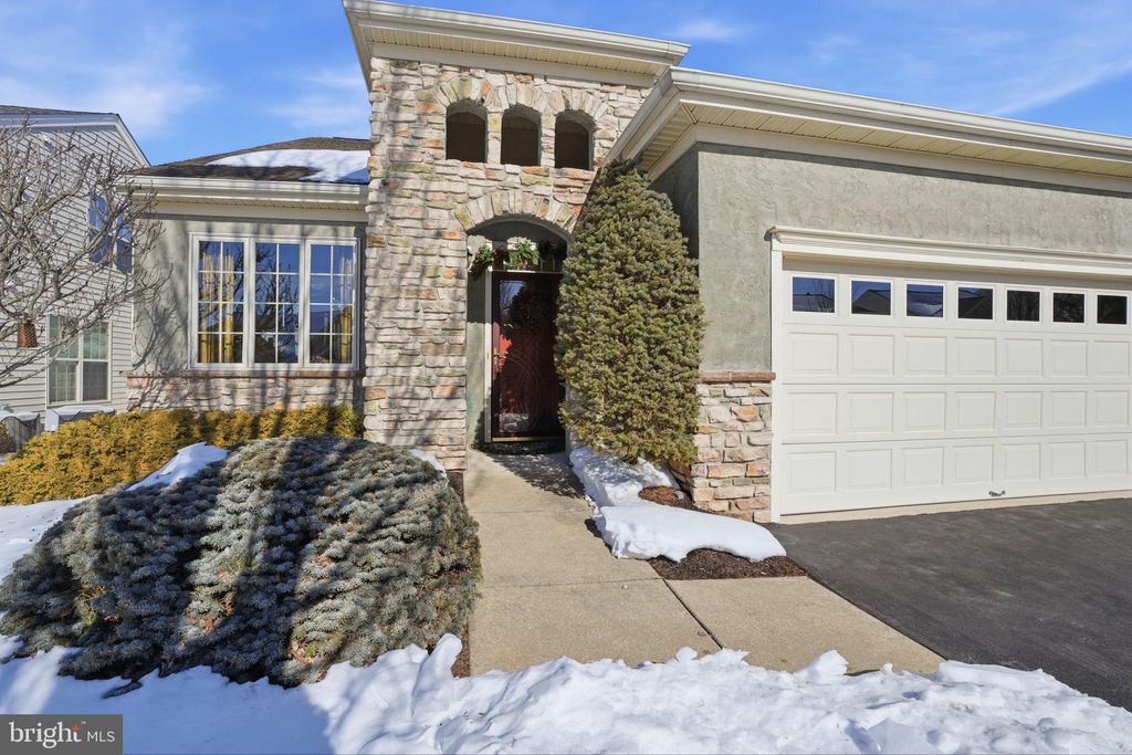 Photo of 941 Hamilton Way, WARWICK, PA 18974 (MLS # PABU2113786)