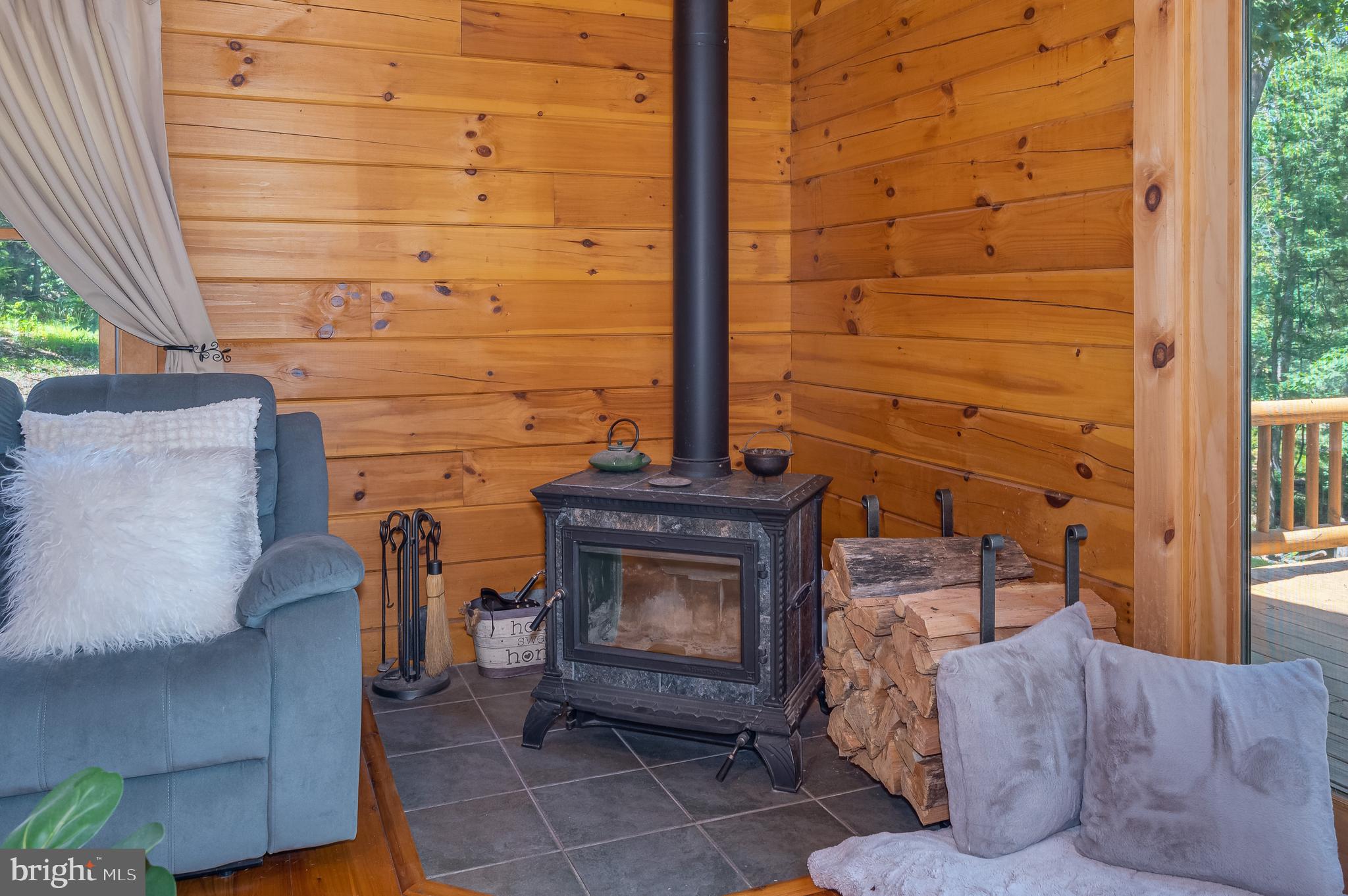 SOMERSET - Residential