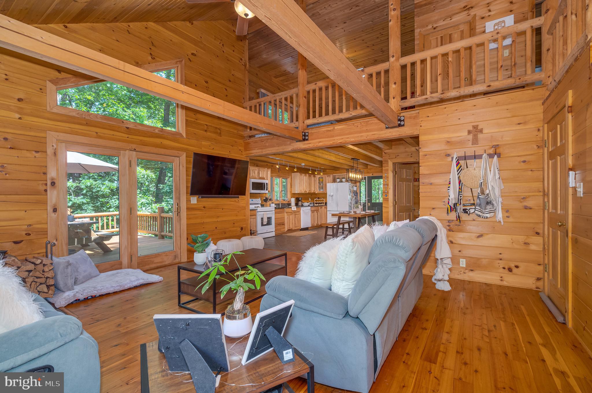 SOMERSET - Residential