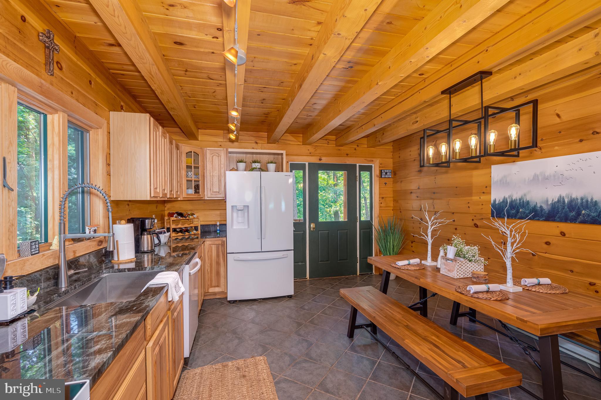 SOMERSET - Residential