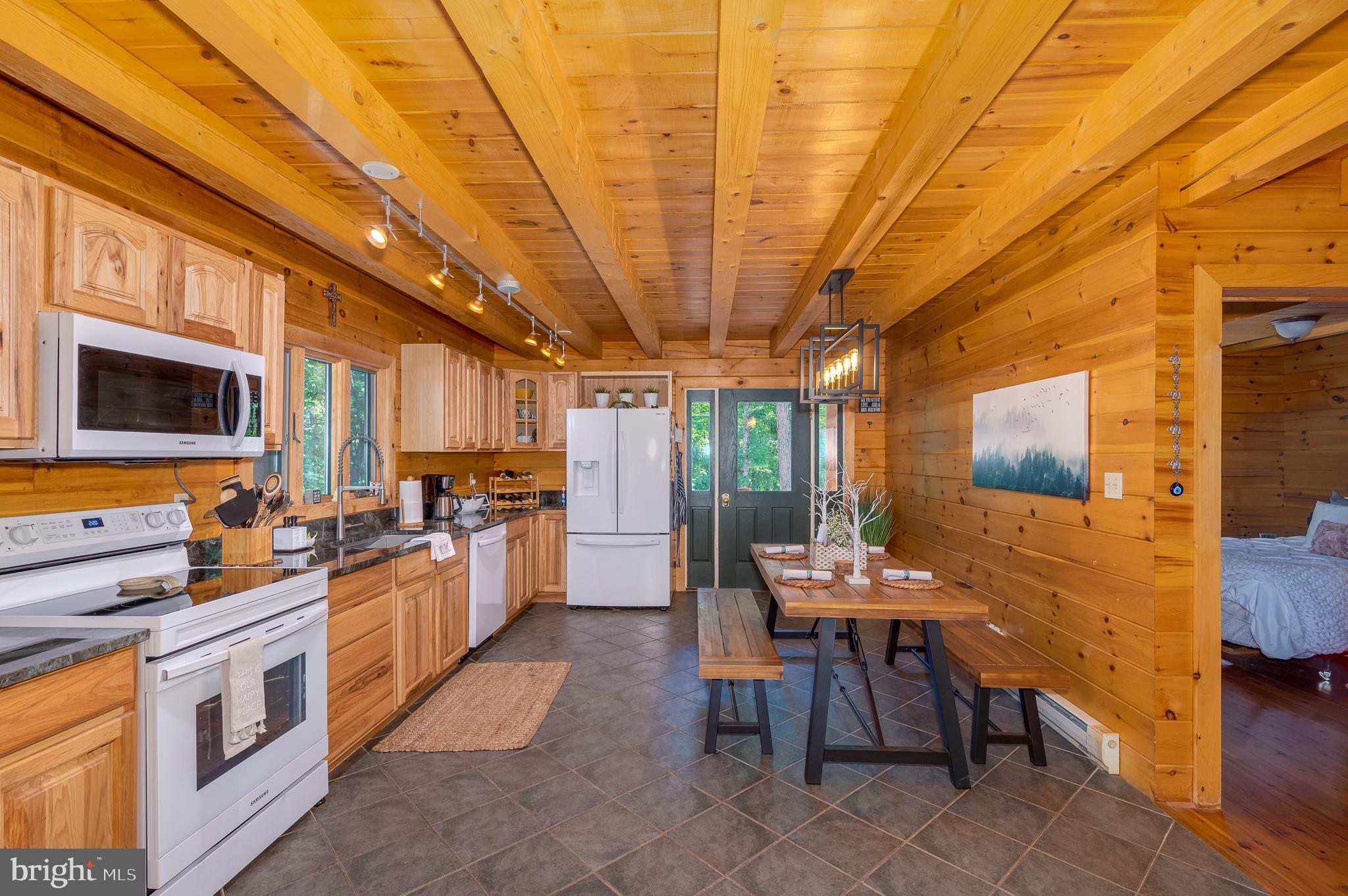 SOMERSET - Residential