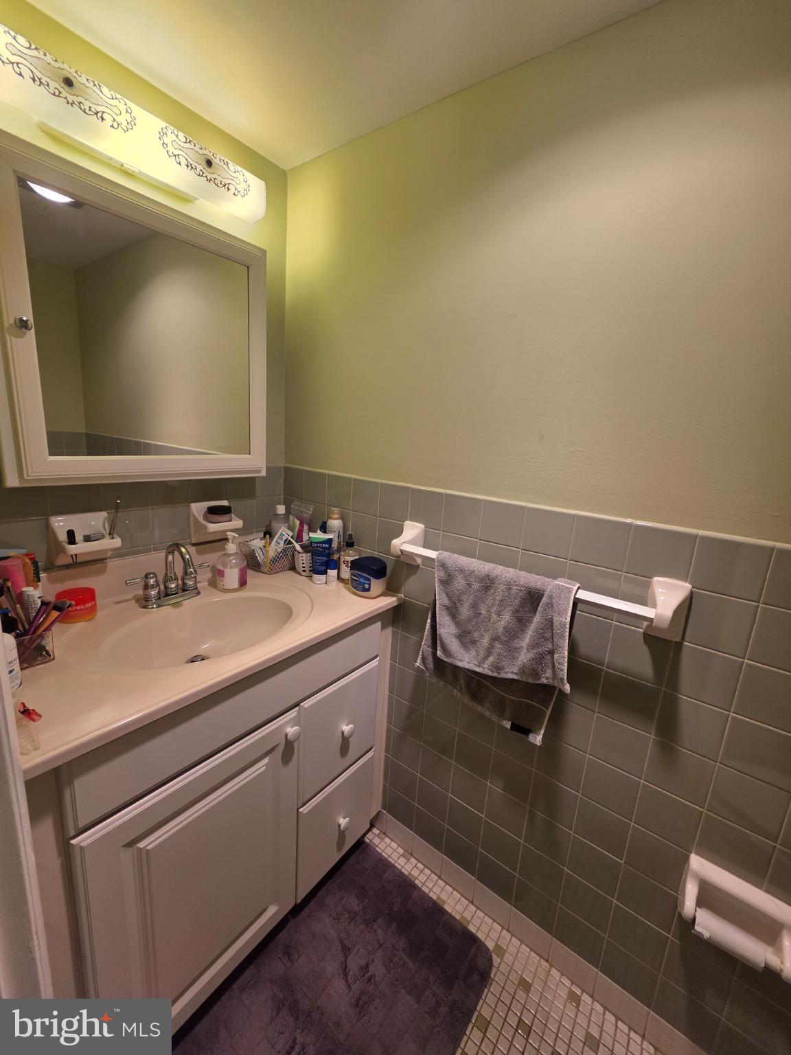 BUSTLETON - Residential