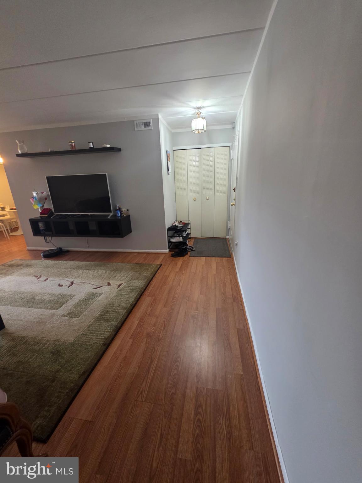 8950 KREWSTOWN ROAD 204