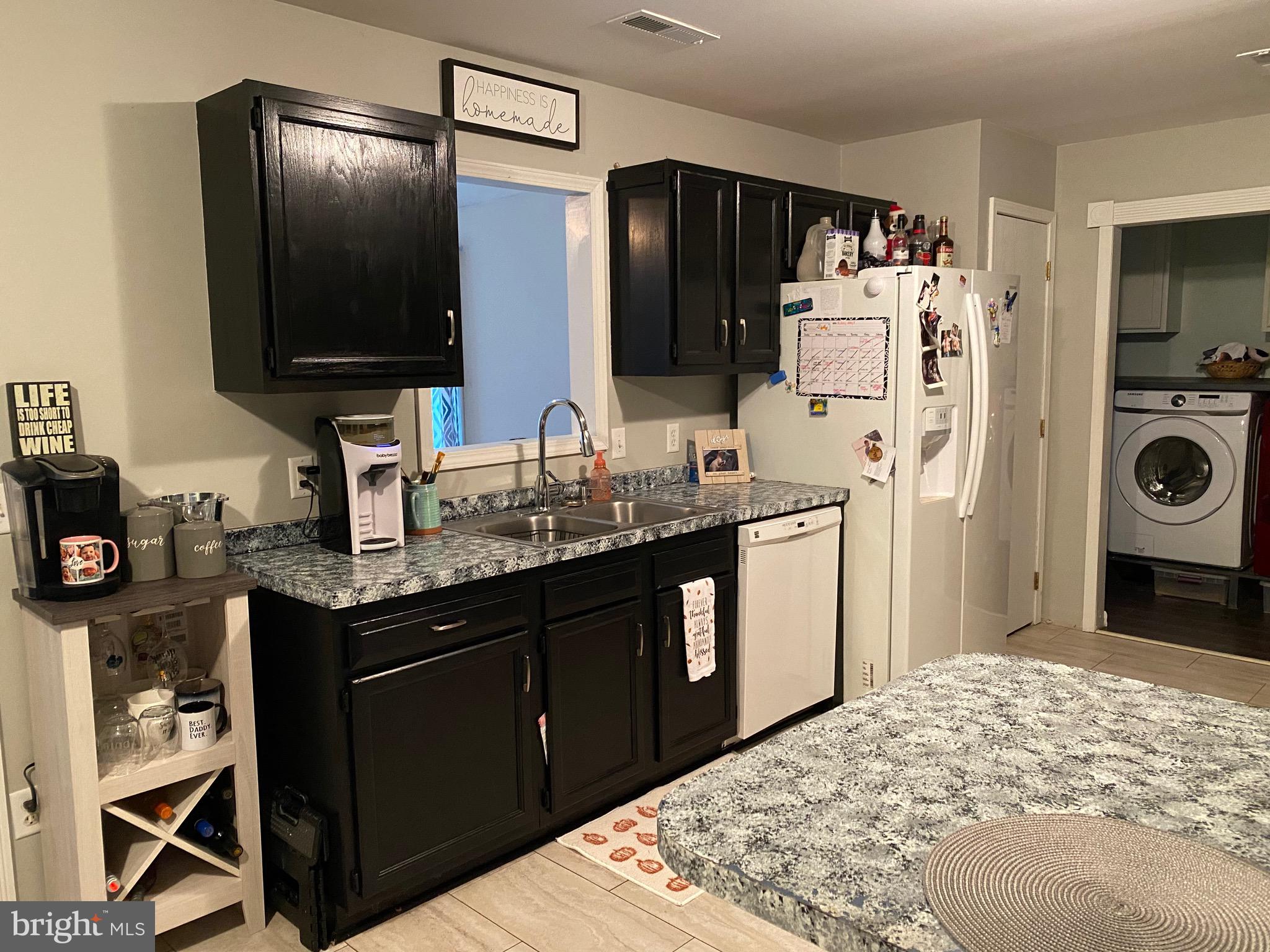 ARROWHEAD ACRES - Residential