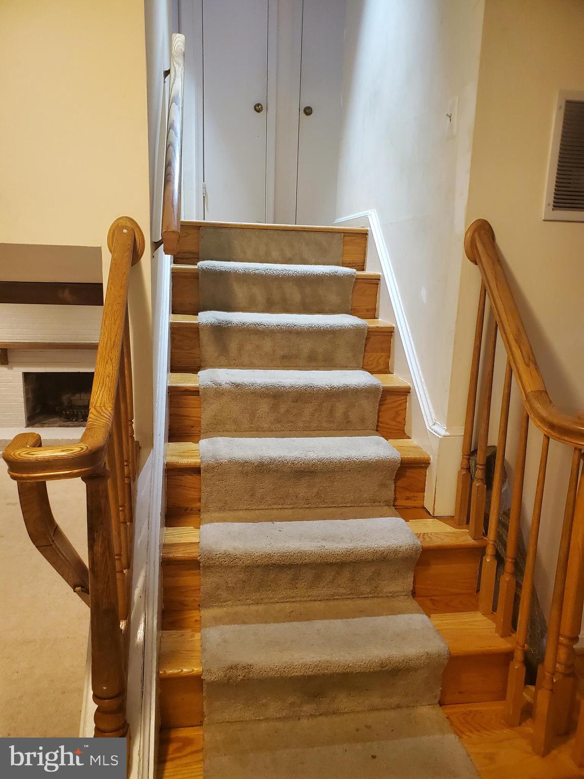 POTOMAC VILLAGE - Residential