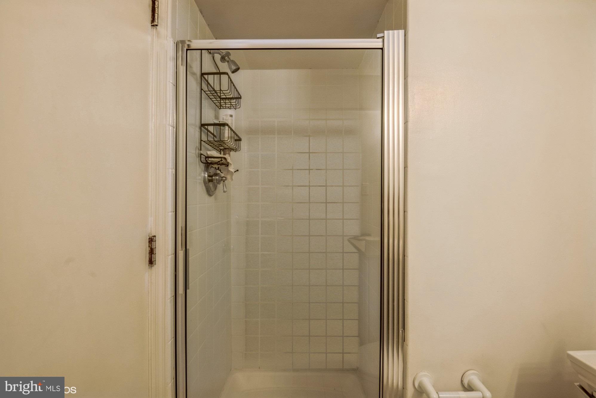 POTOMAC VILLAGE - Residential