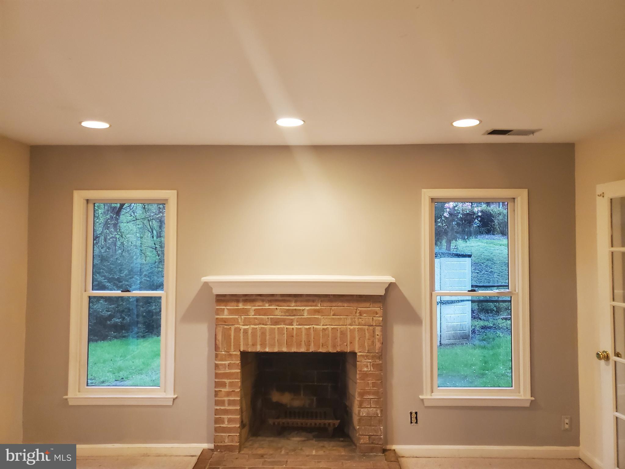 POTOMAC VILLAGE - Residential