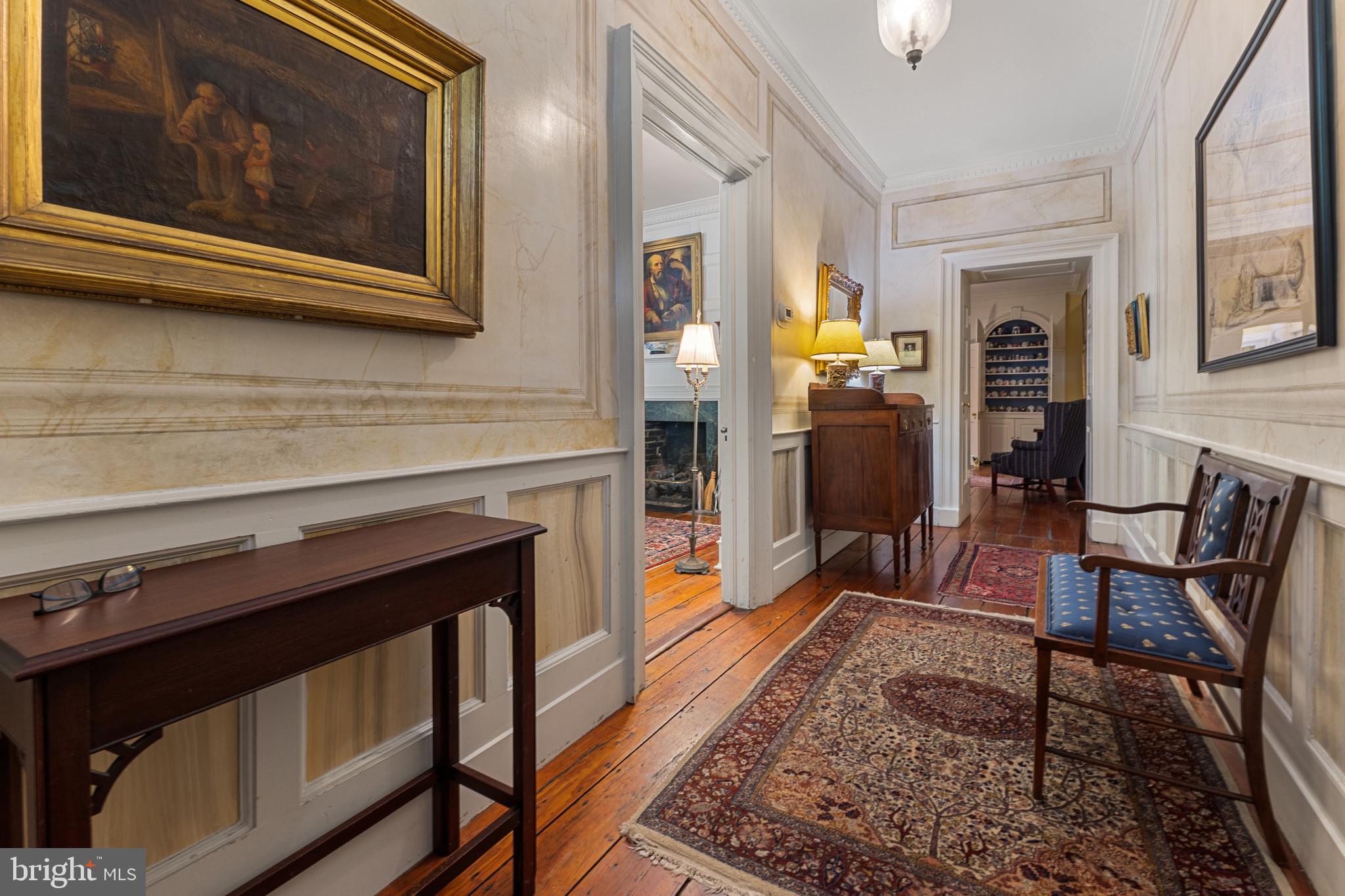 OLD TOWN ALEXANDRIA - Residential