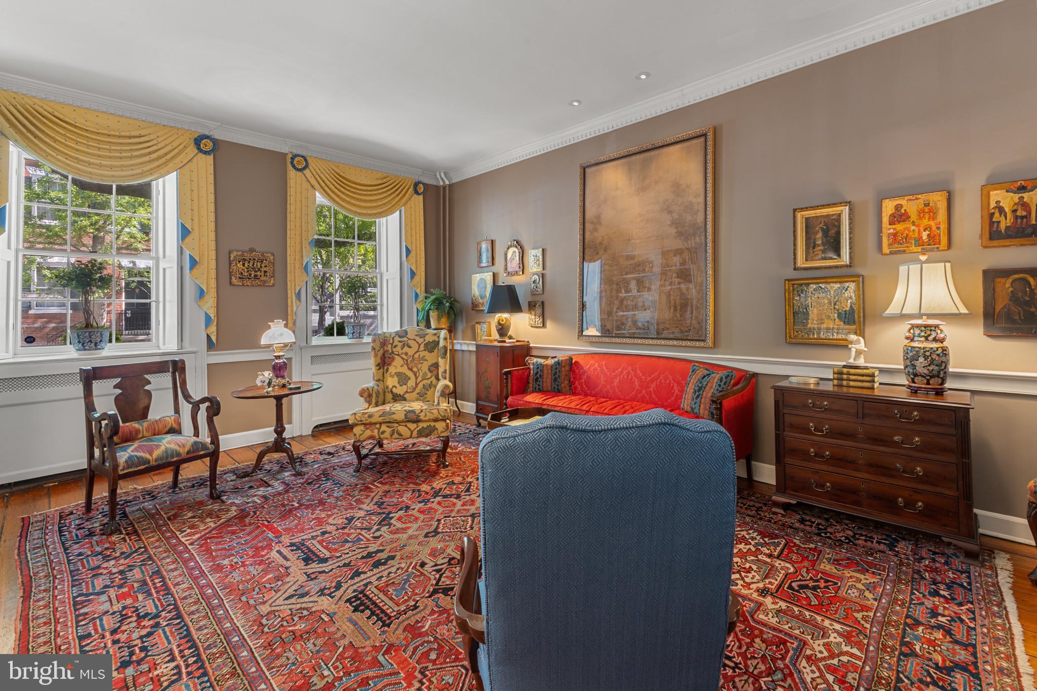 OLD TOWN ALEXANDRIA - Residential