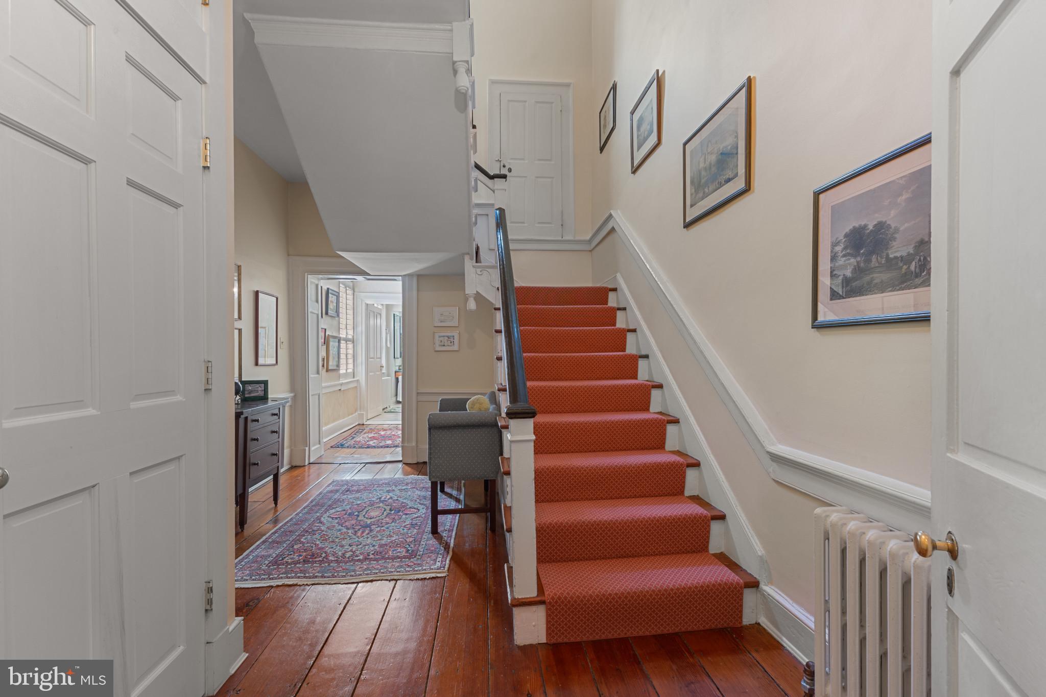 OLD TOWN ALEXANDRIA - Residential