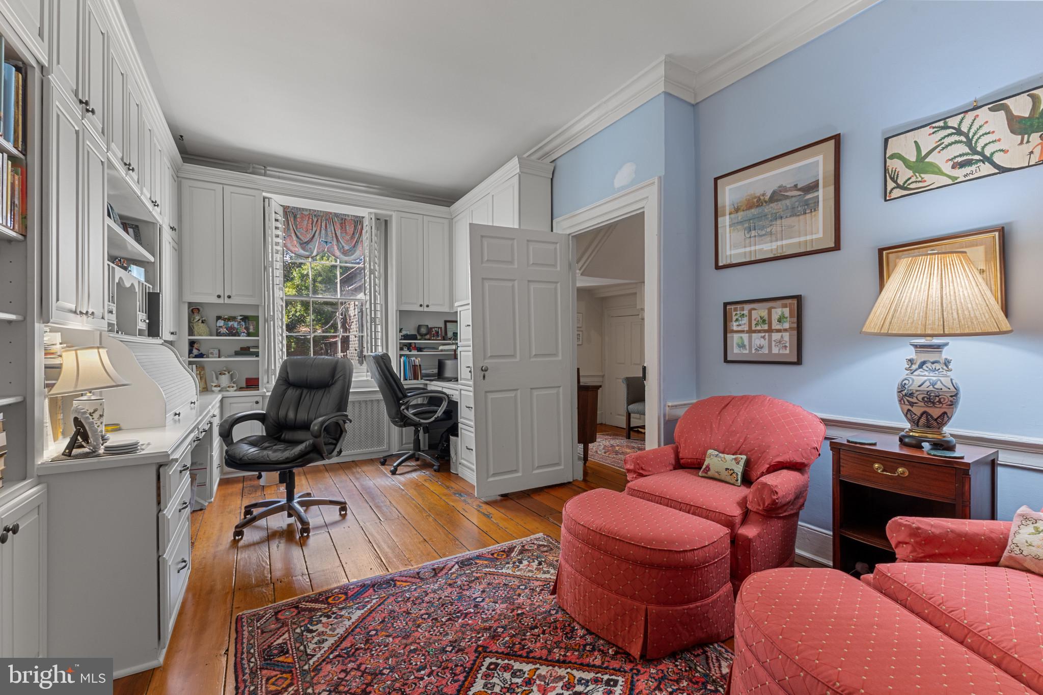 OLD TOWN ALEXANDRIA - Residential