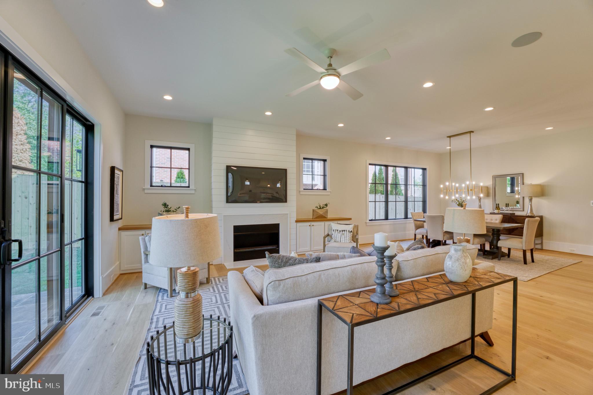 LYON PARK - Residential