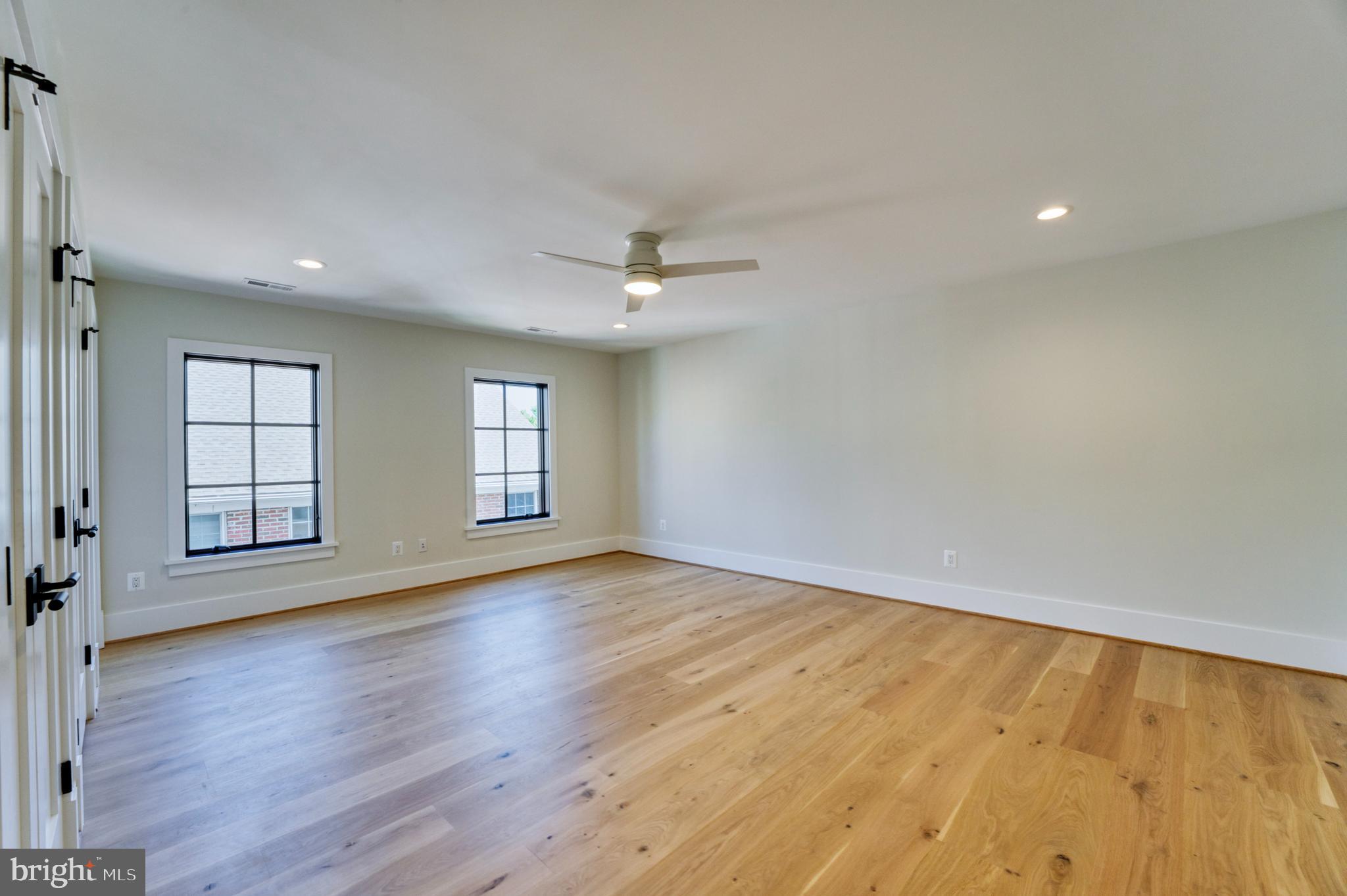 LYON PARK - Residential