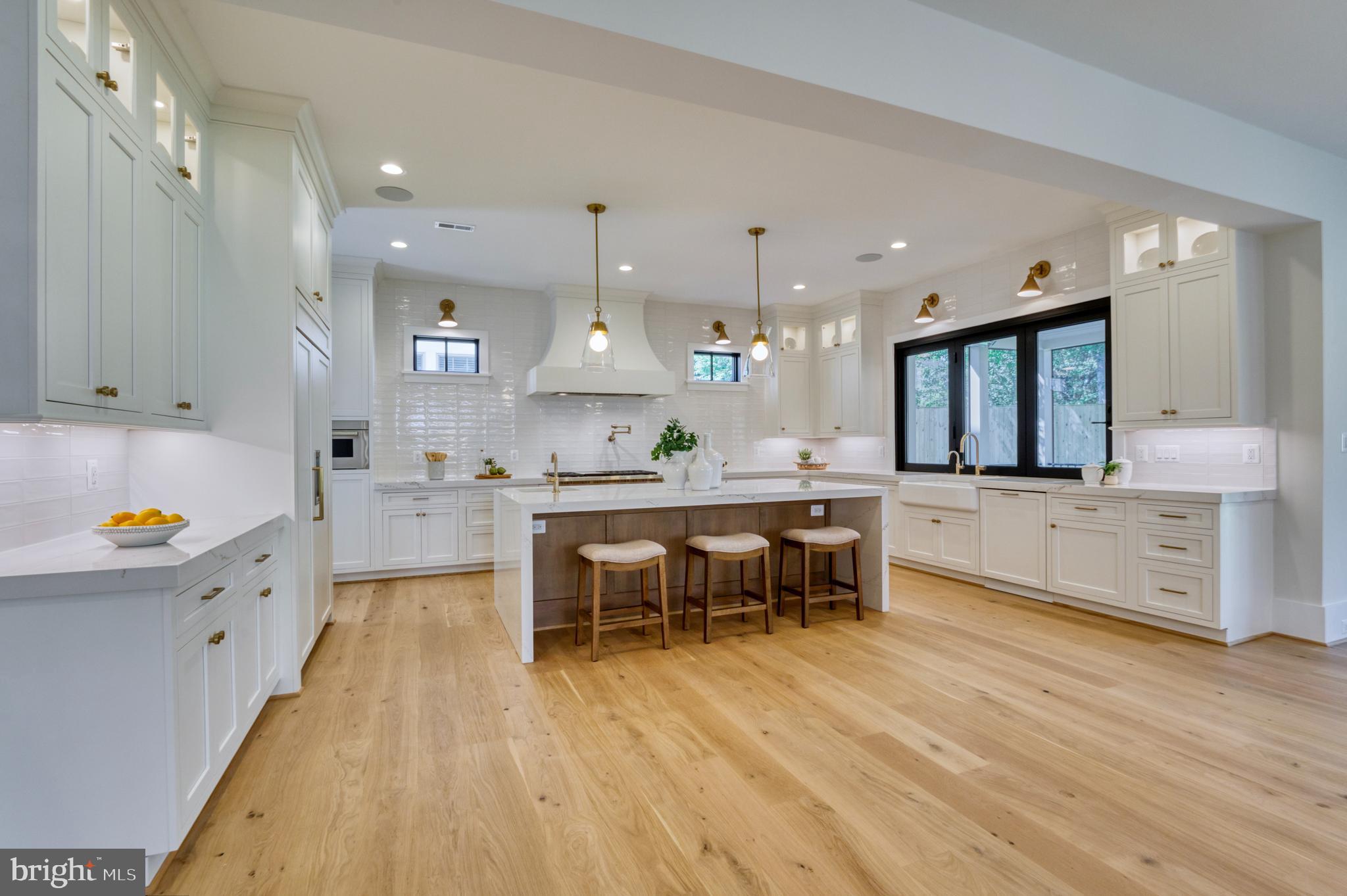 LYON PARK - Residential