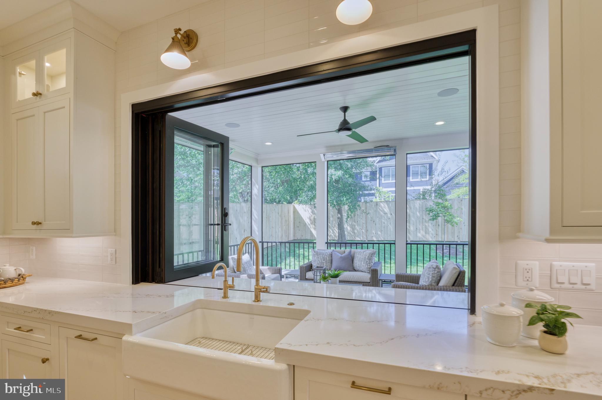 LYON PARK - Residential