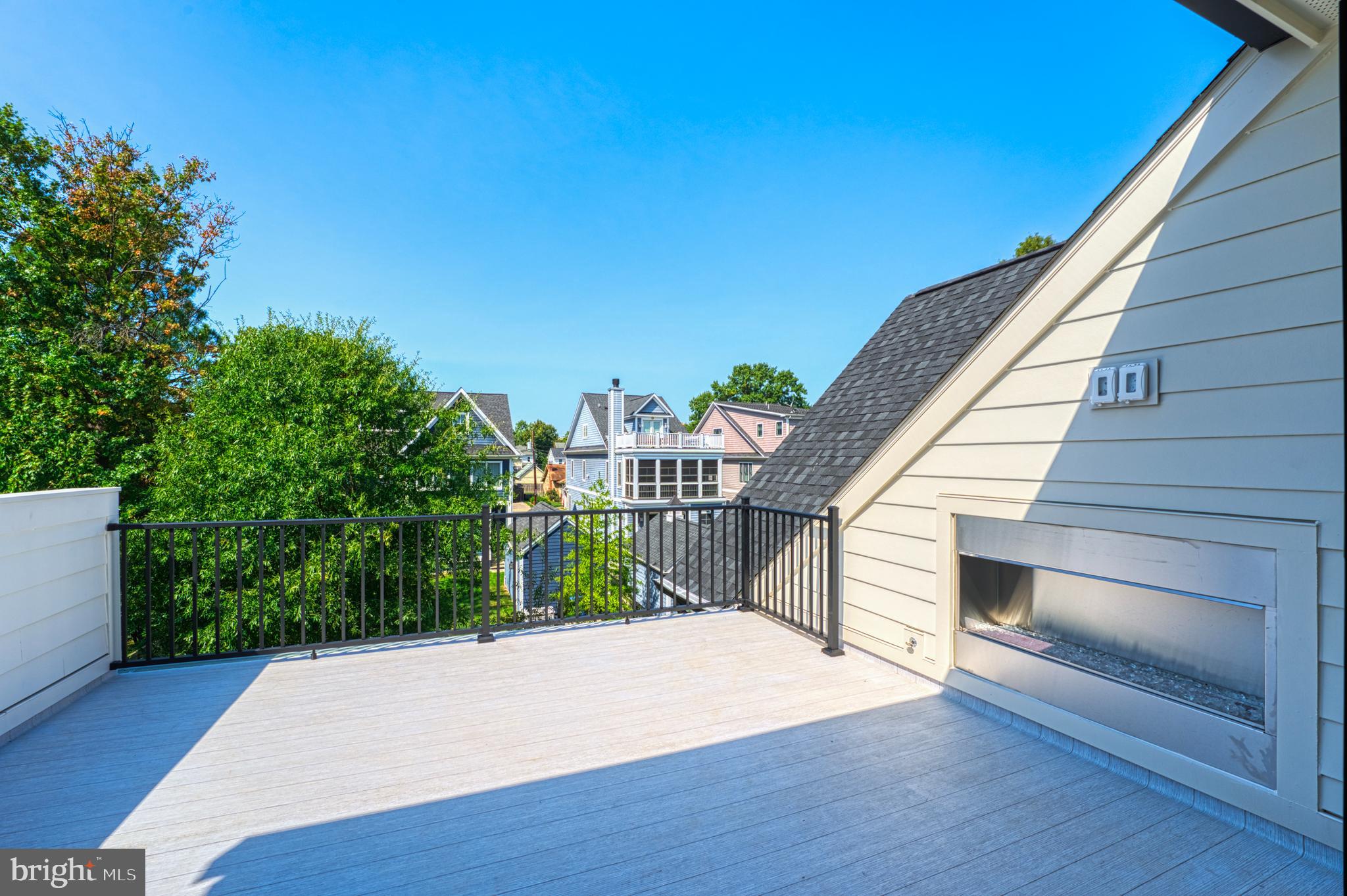 LYON PARK - Residential