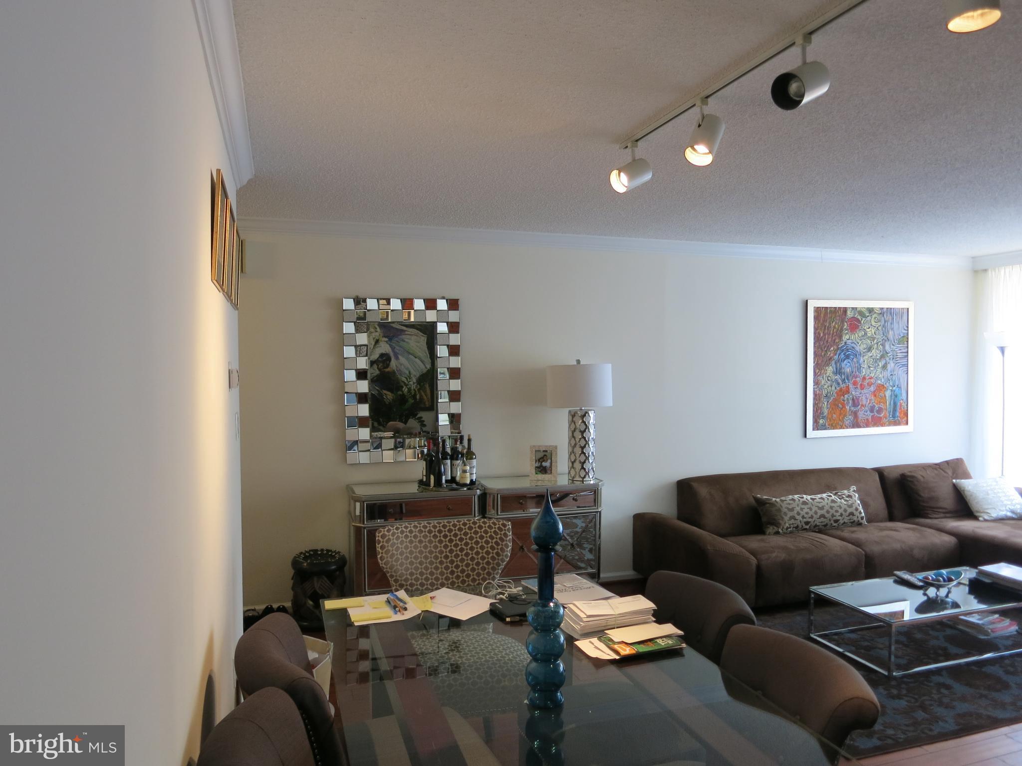WEST END - Residential Lease