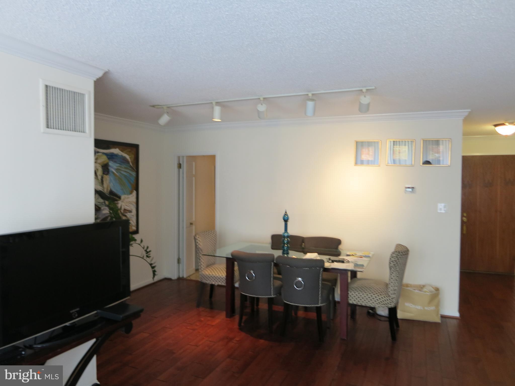 WEST END - Residential Lease