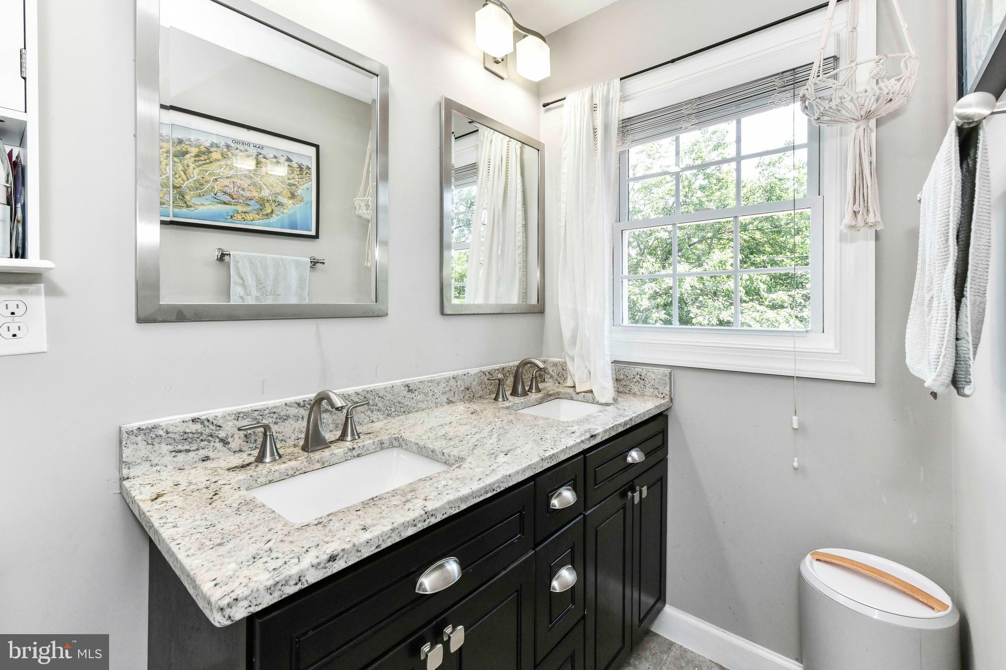 JEFFERSON MANOR - Residential Lease