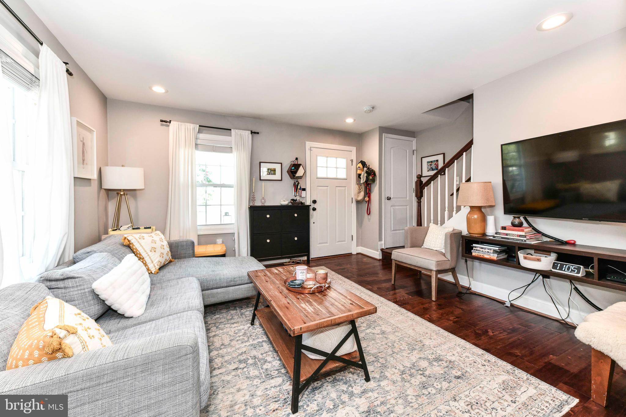 JEFFERSON MANOR - Residential Lease