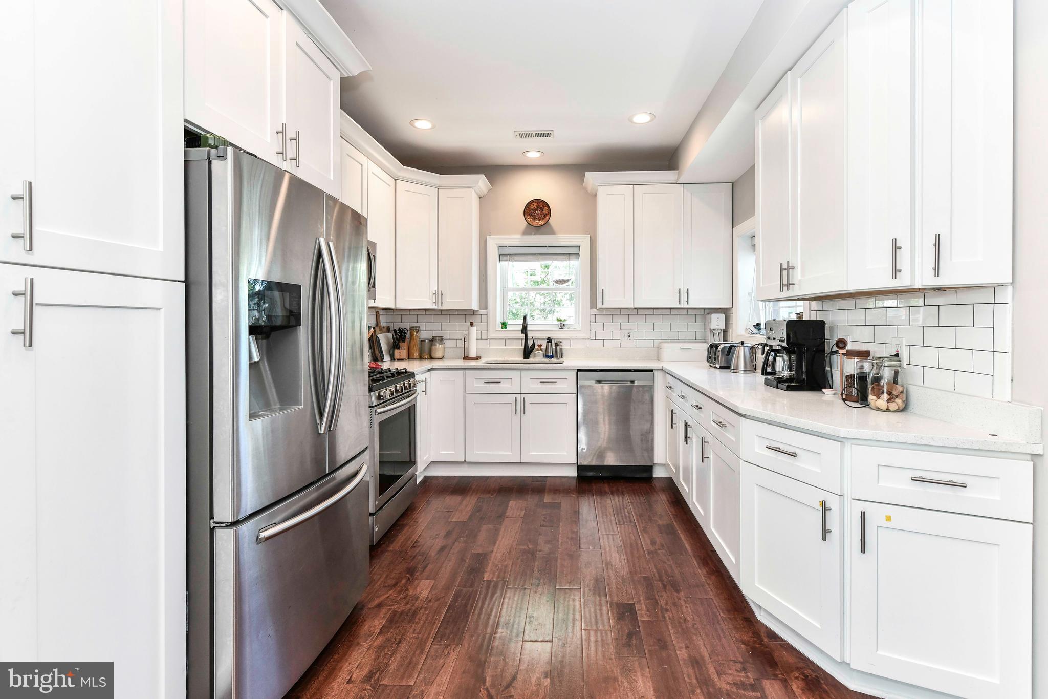 JEFFERSON MANOR - Residential Lease