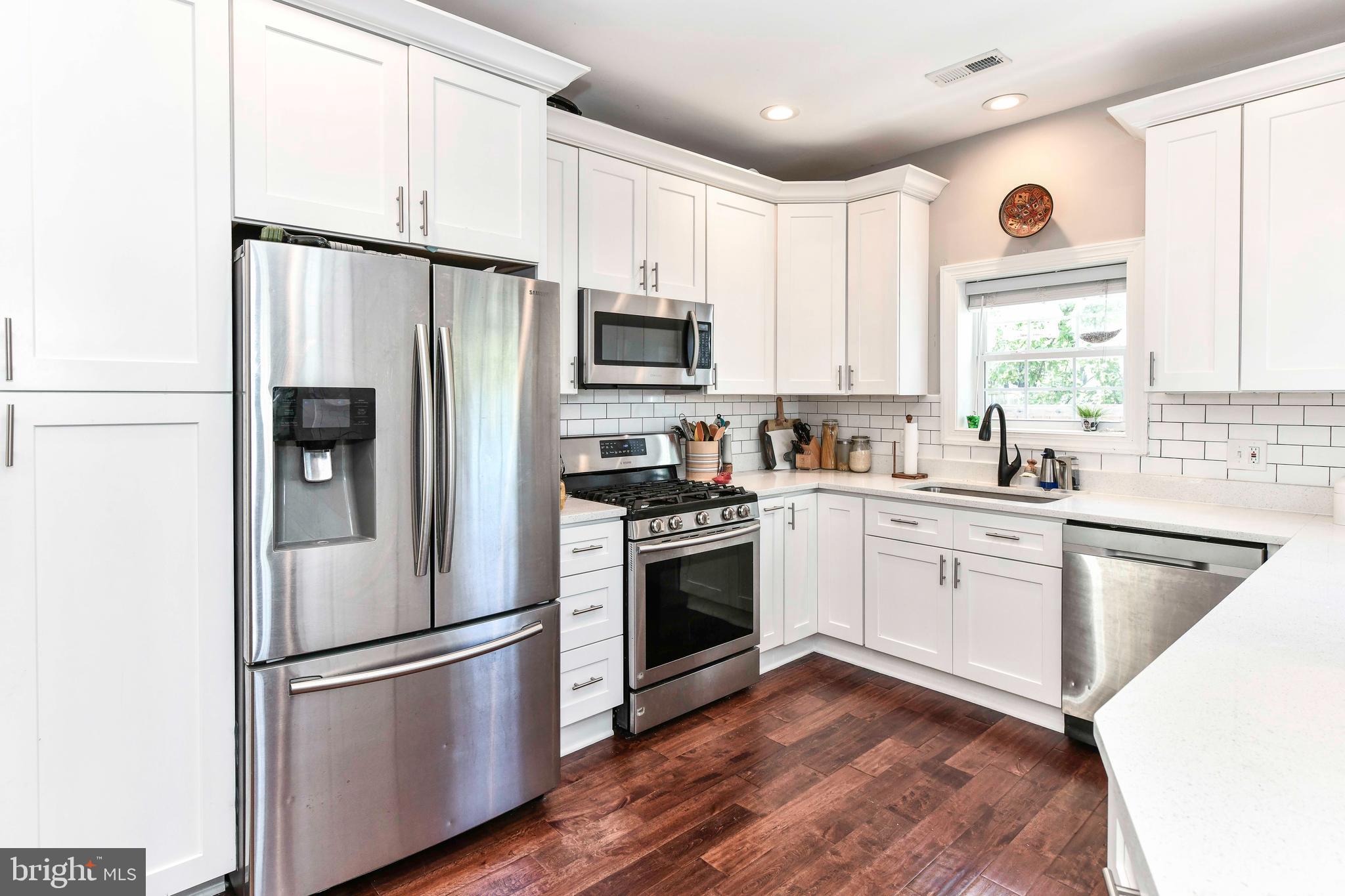 JEFFERSON MANOR - Residential Lease