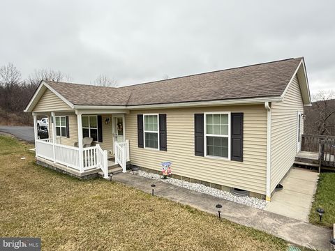 Homes For Sale - 5127 Emoryville Road<br/> Mineral County, ELK GARDEN, WV 26717