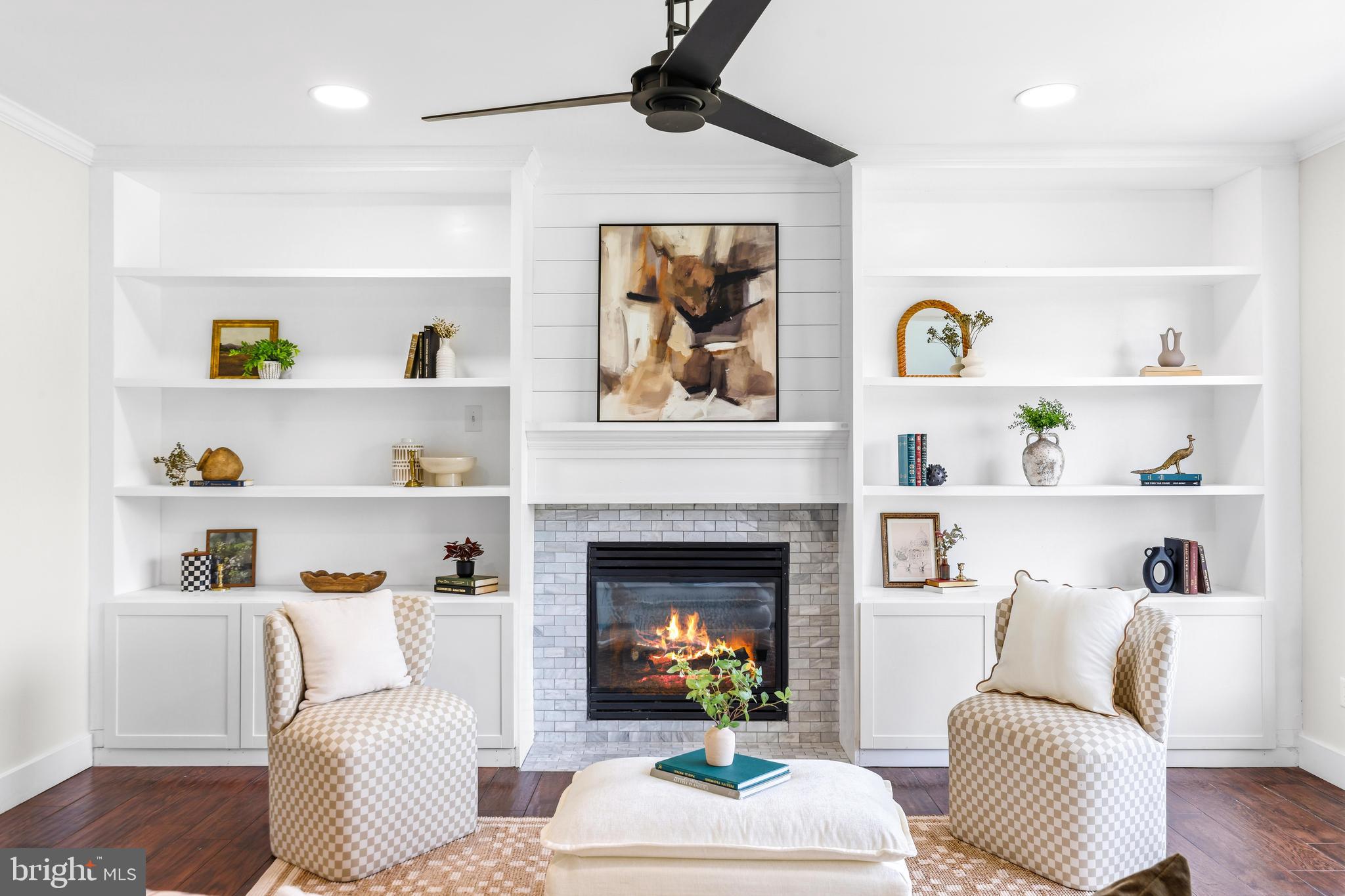 WESTWINDS - Residential