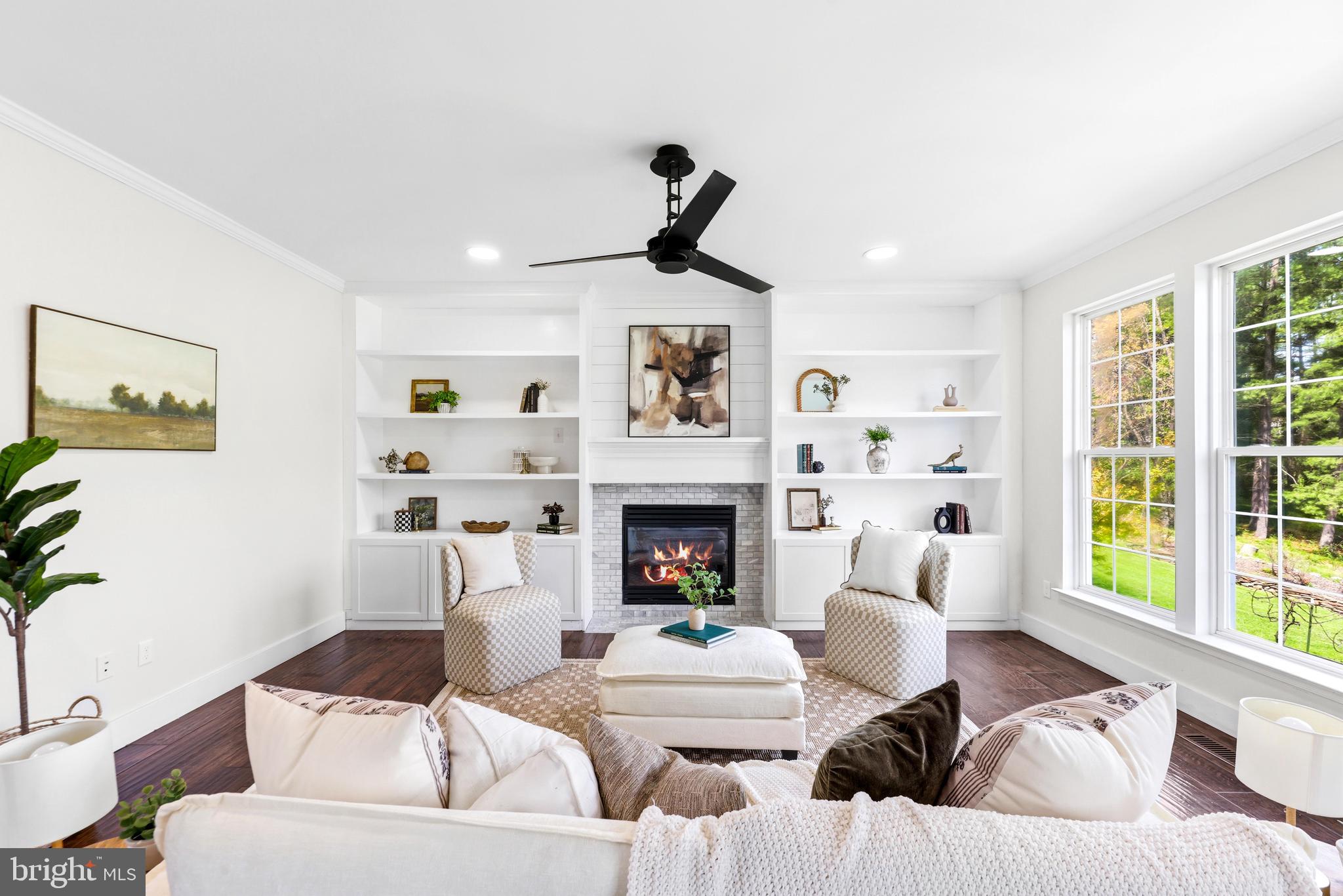 WESTWINDS - Residential