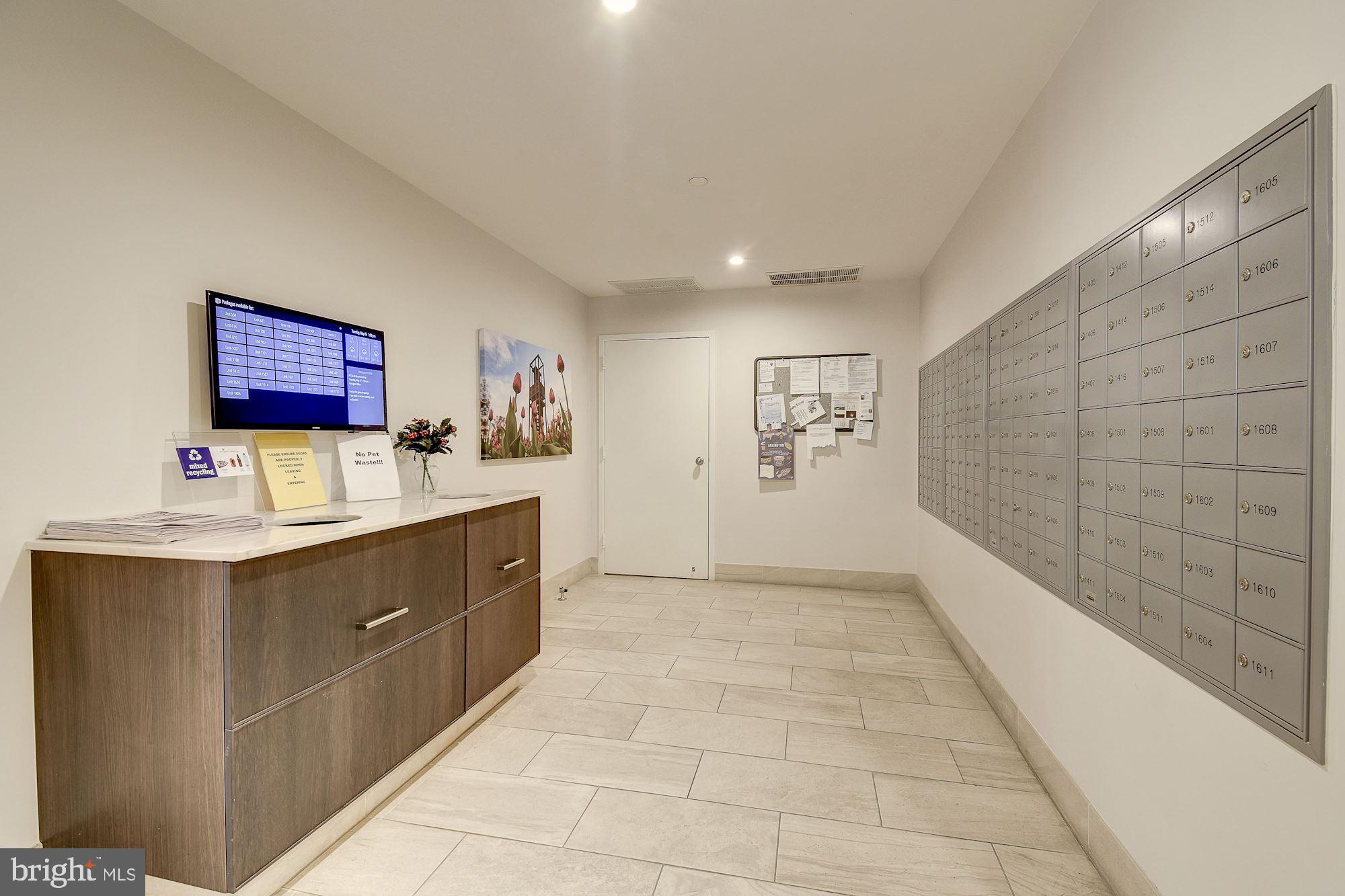 COURTHOUSE - Residential