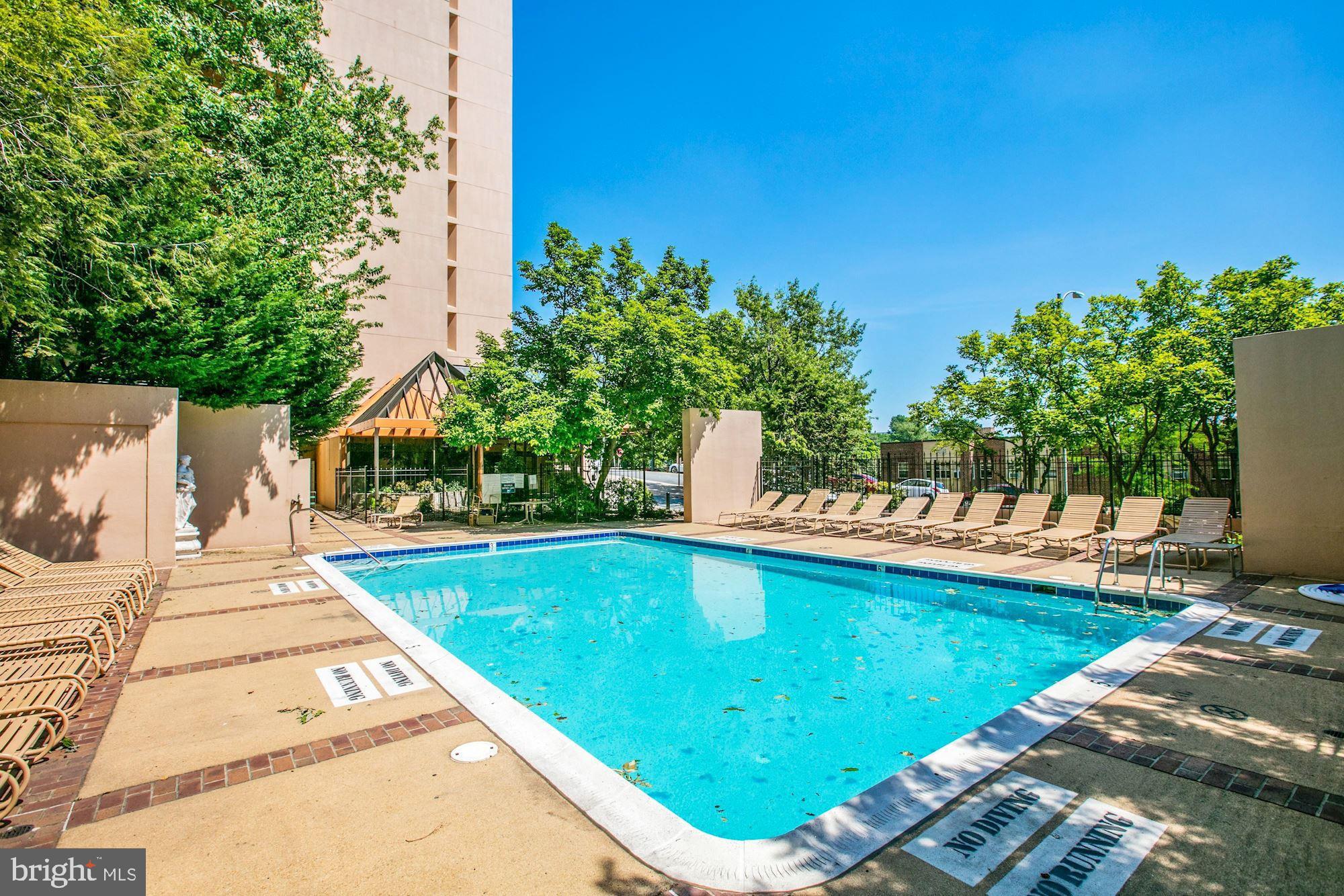 COURTHOUSE - Residential