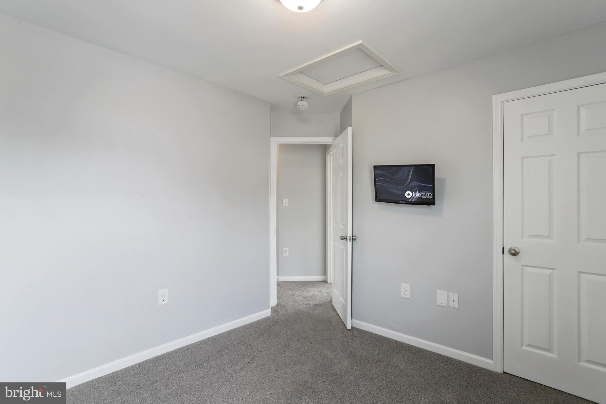 STONEBROOK VILLAGE - Residential