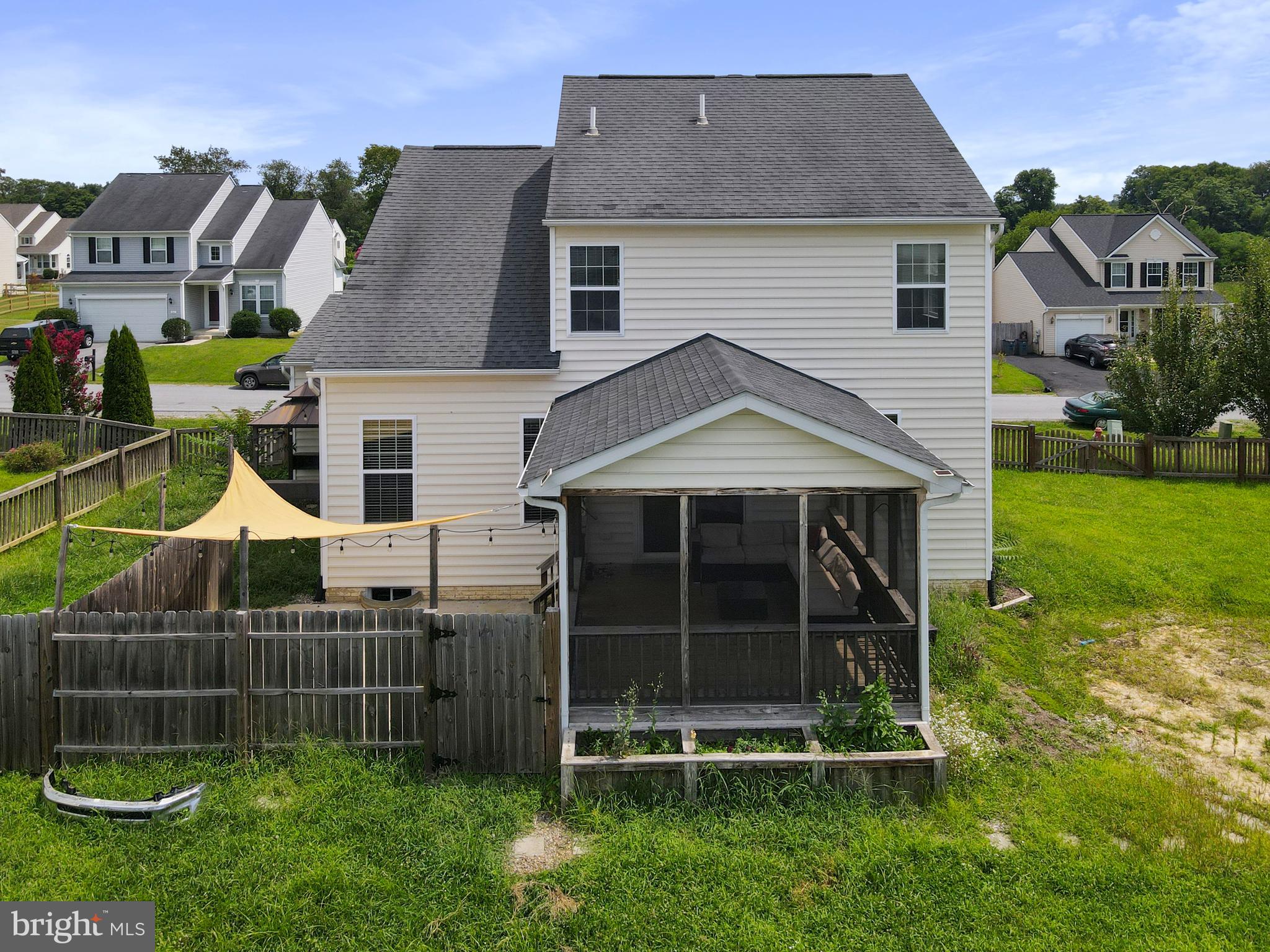 STONEBROOK VILLAGE - Residential