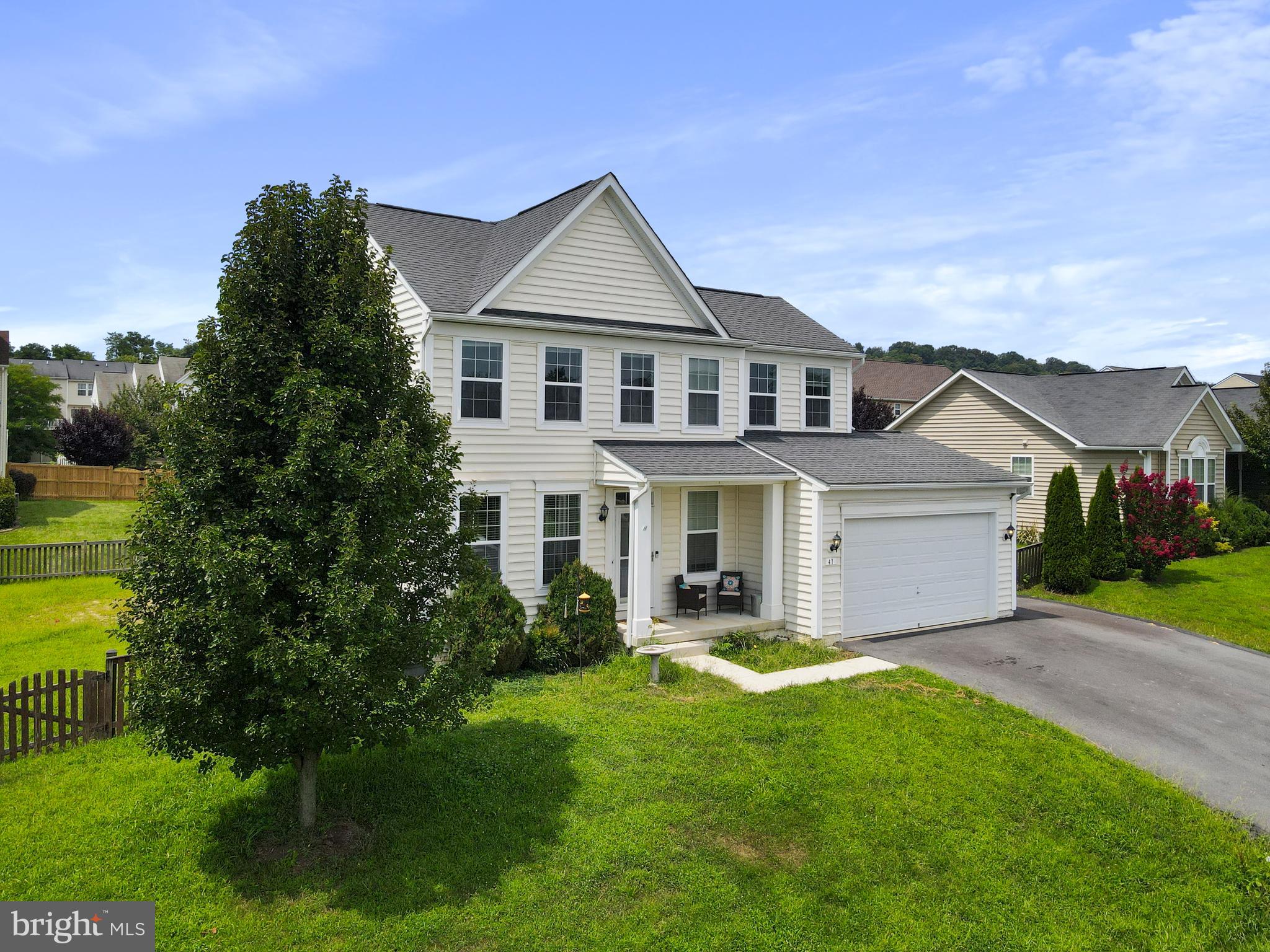 STONEBROOK VILLAGE - Residential