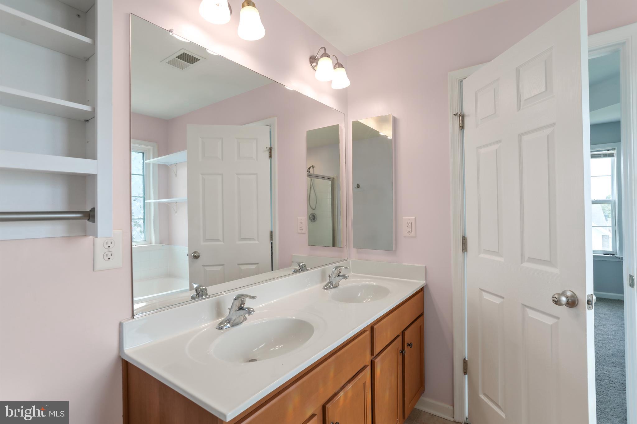 STONEBROOK VILLAGE - Residential