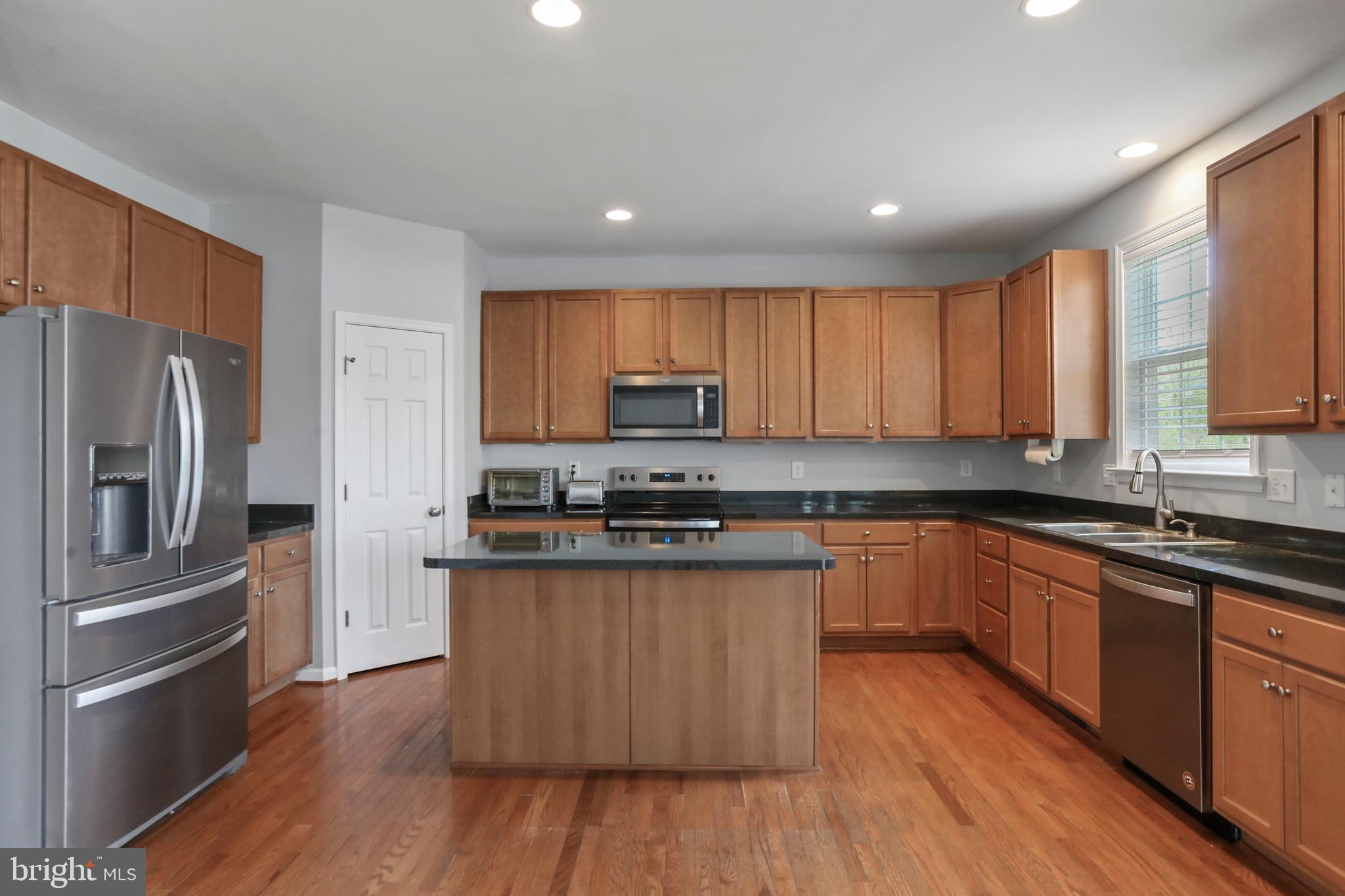 STONEBROOK VILLAGE - Residential