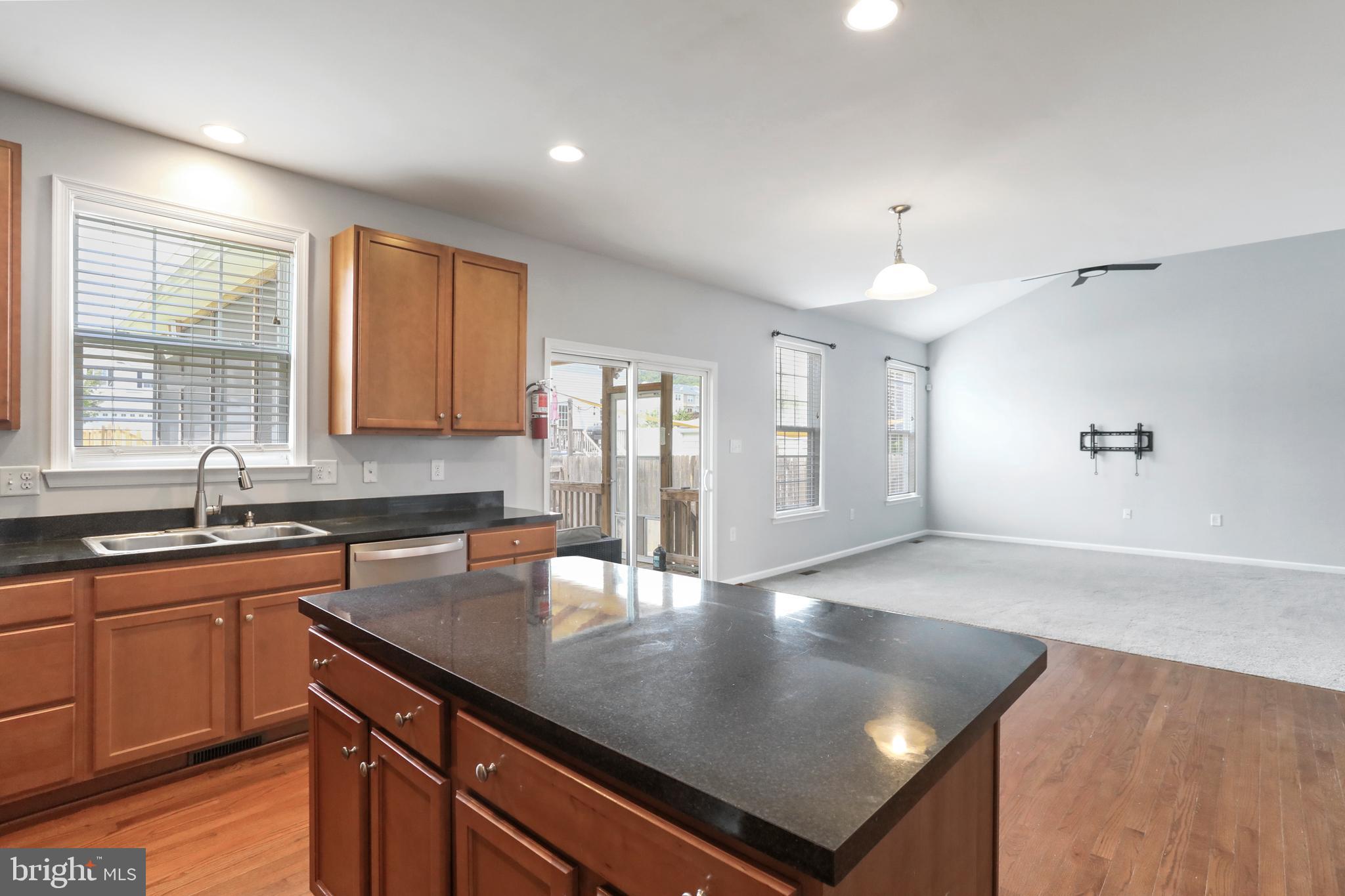 STONEBROOK VILLAGE - Residential